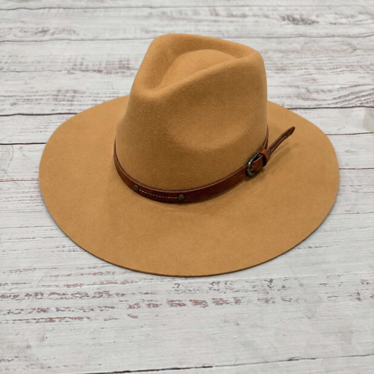 Belted Rancher Hat detail