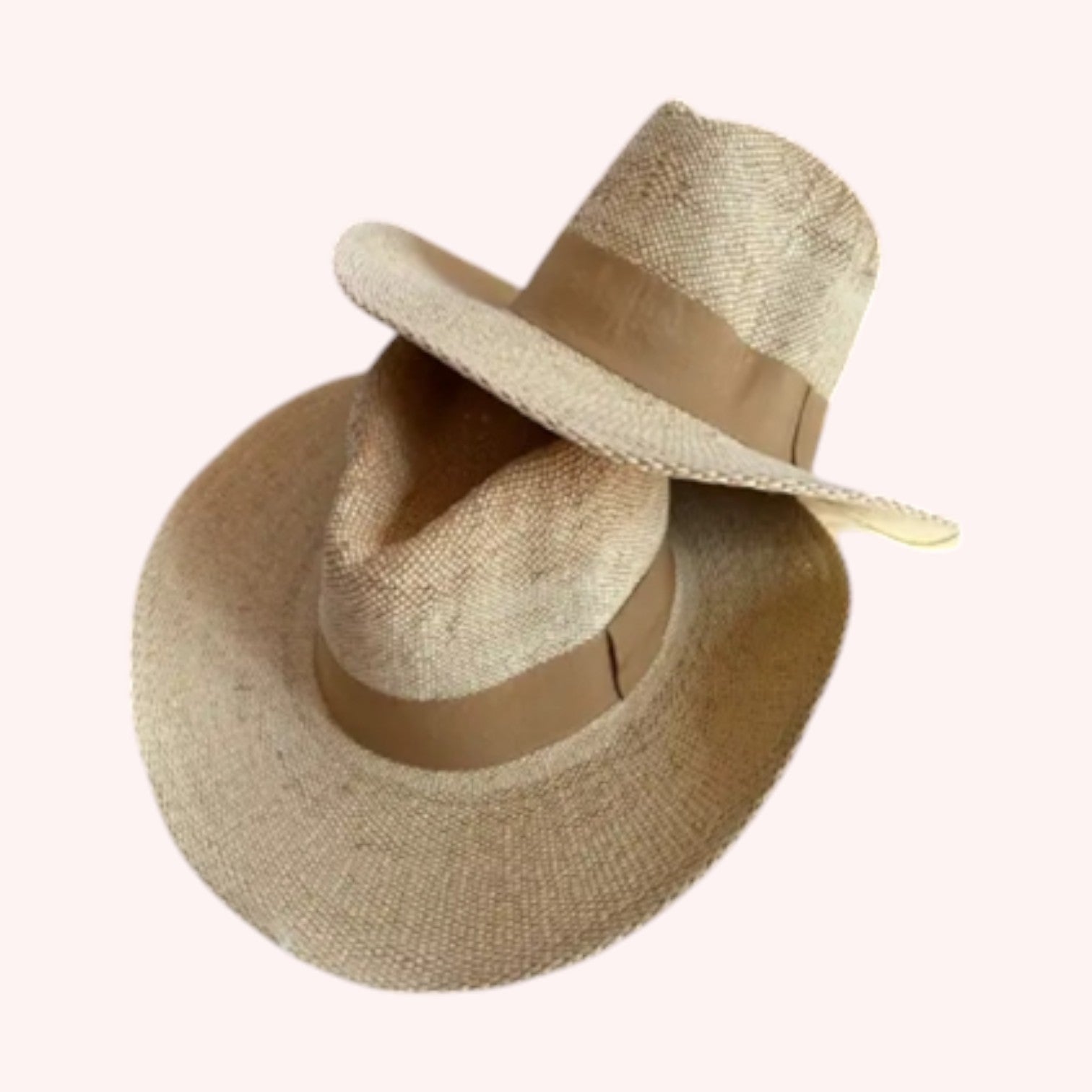 Asymmetrial lampshade sun hat