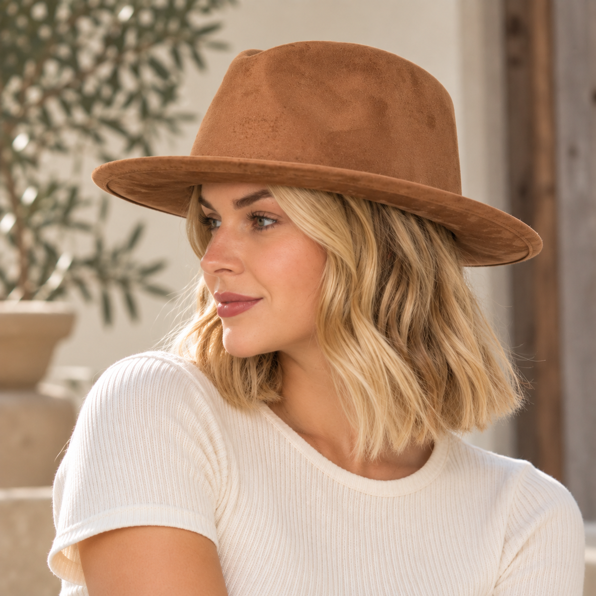 Vegan Suede Short Rancher