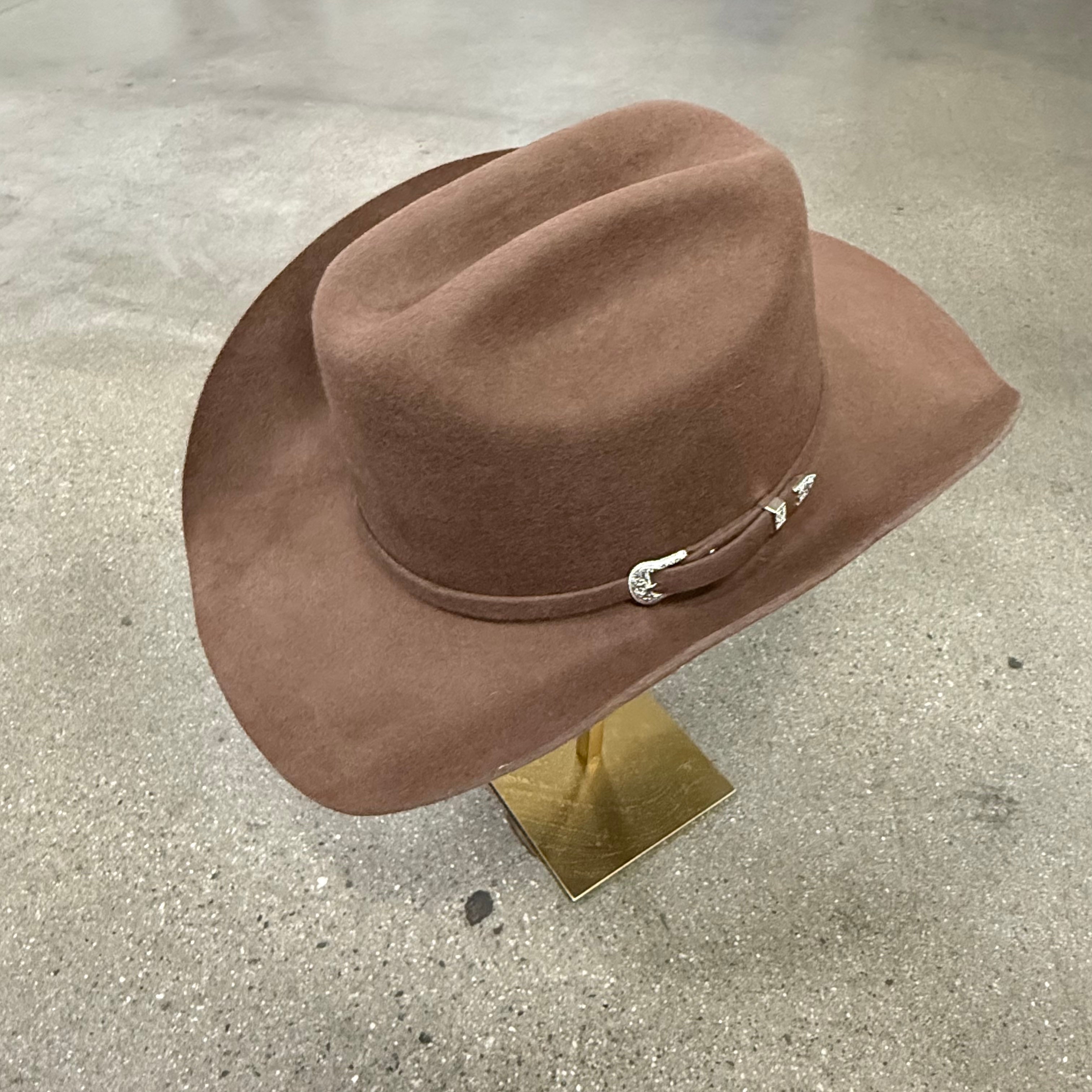 Wool Cattleman Hat – Silver Buckle Belt Western
