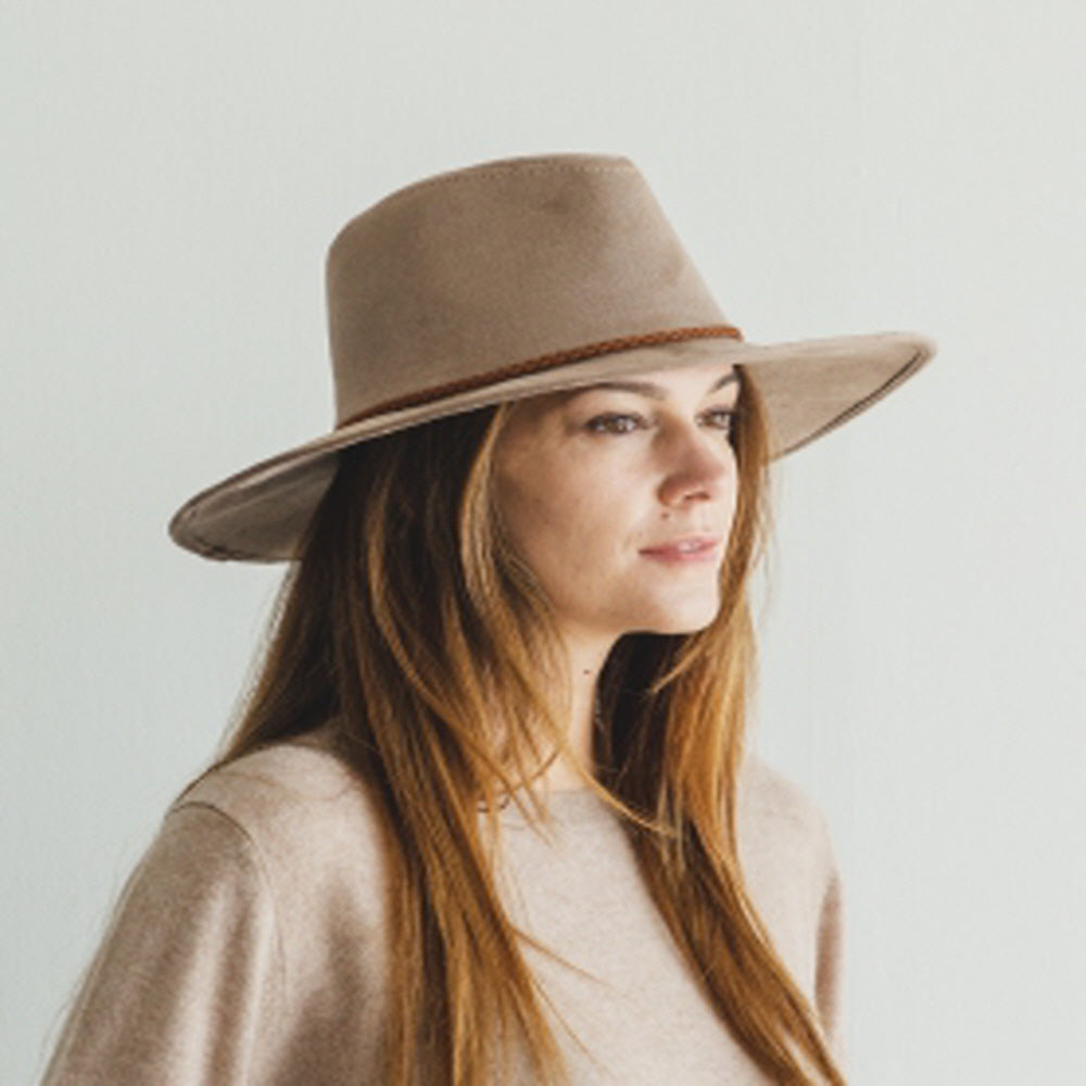 WIDE BRIM VEGAN SUEDE HAT W/ BRAIDE BELT
