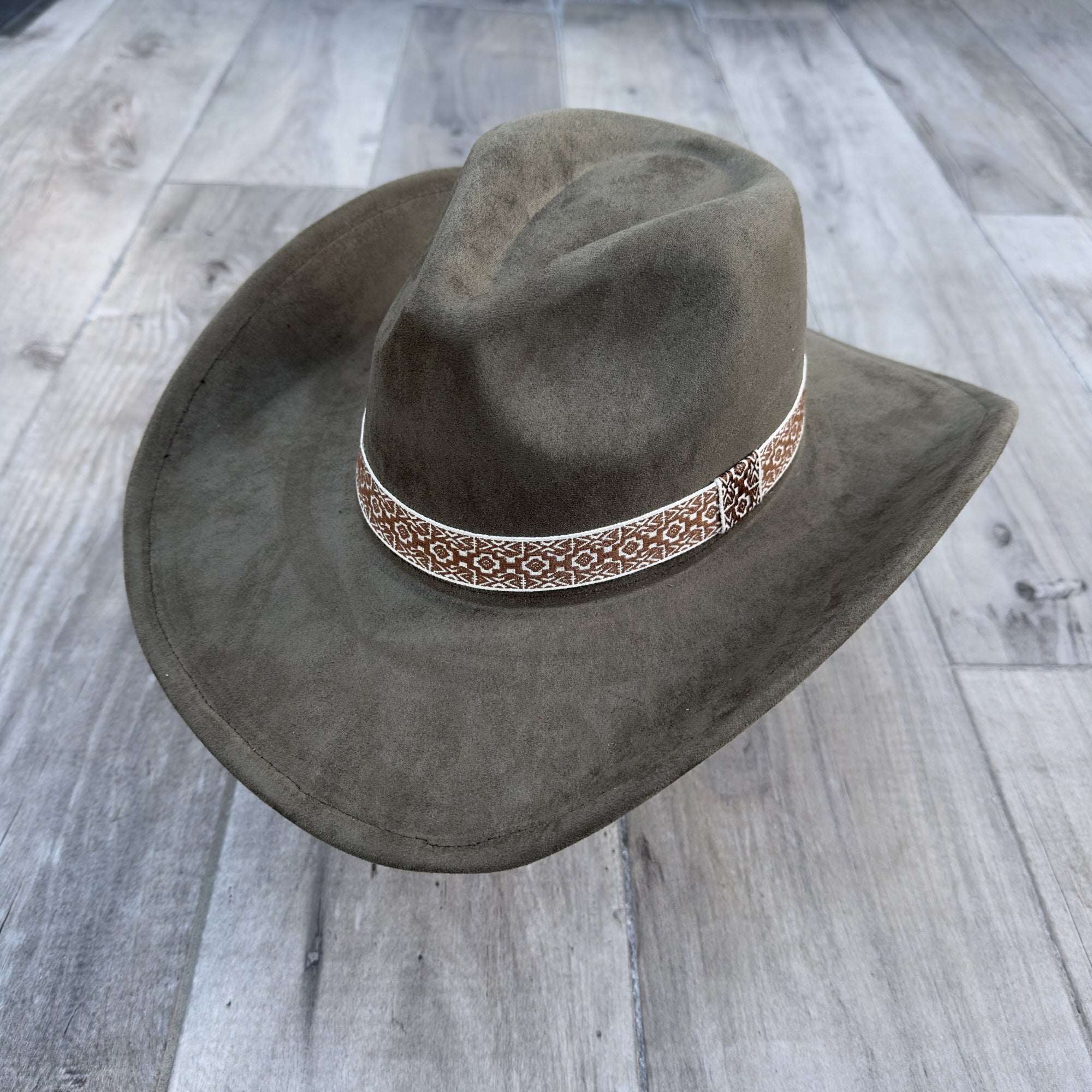 Fashion Vegan Suede Cowboy Hat – Western Chic in Multiple Colors!