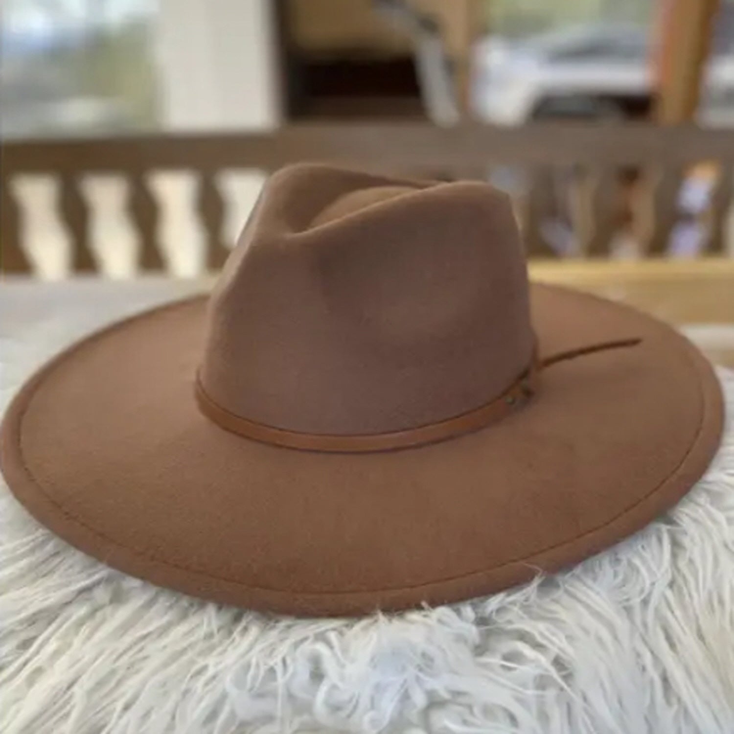 VEGAN FELT FEDORA W/ SKINNY BELT