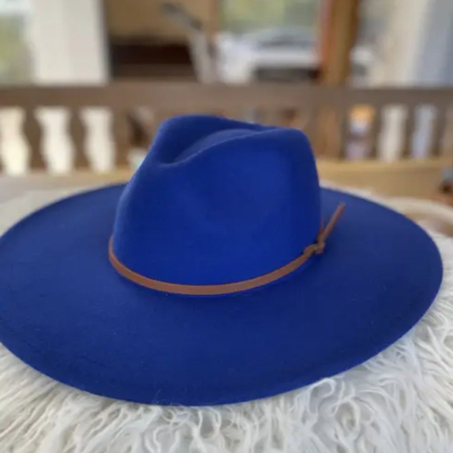 VEGAN FELT FEDORA W/ SKINNY BELT