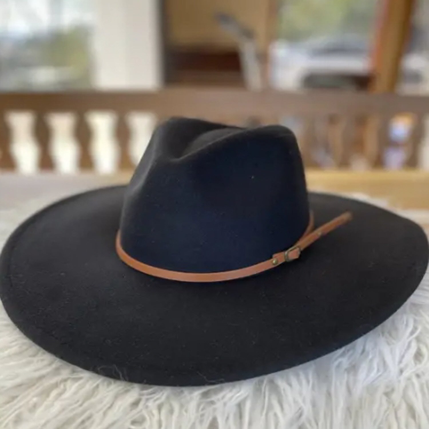 VEGAN FELT FEDORA W/ SKINNY BELT