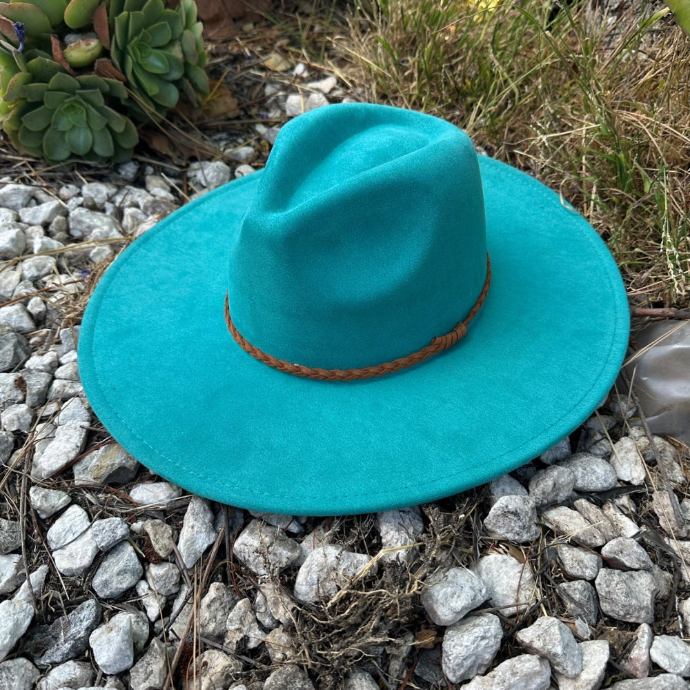 WIDE BRIM VEGAN SUEDE HAT W/ BRAIDE BELT