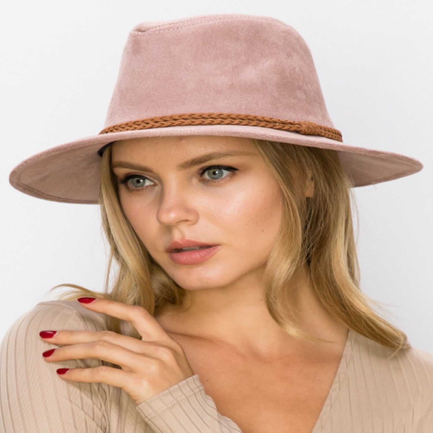 SHORT BRIM SUEDE RANCHER HAT W/ BRAIDE SUEDE BEELT