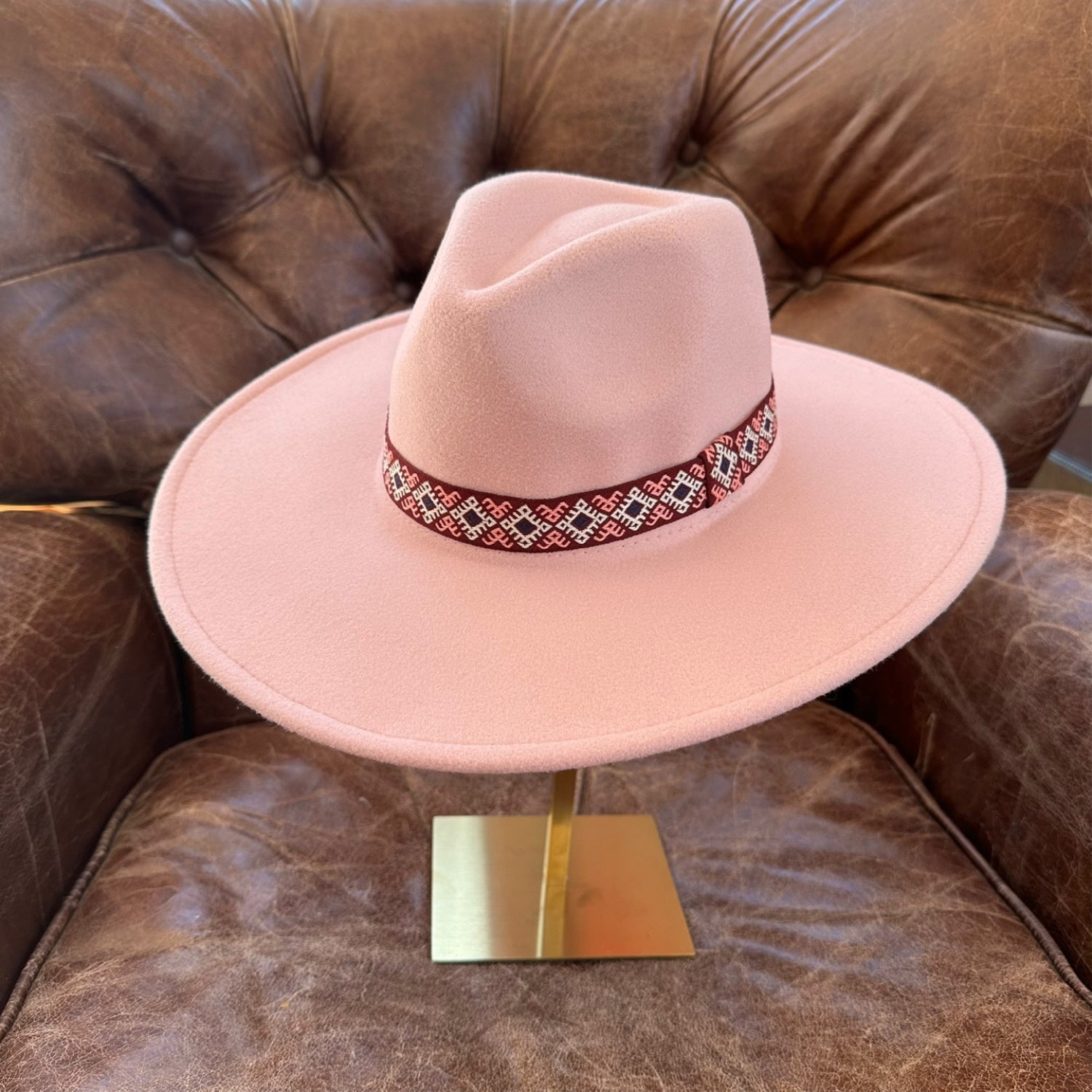FASHION CLASSIC WIDE BRIM VEGAN FELT FEDORA W/ JAQUARD TAPE