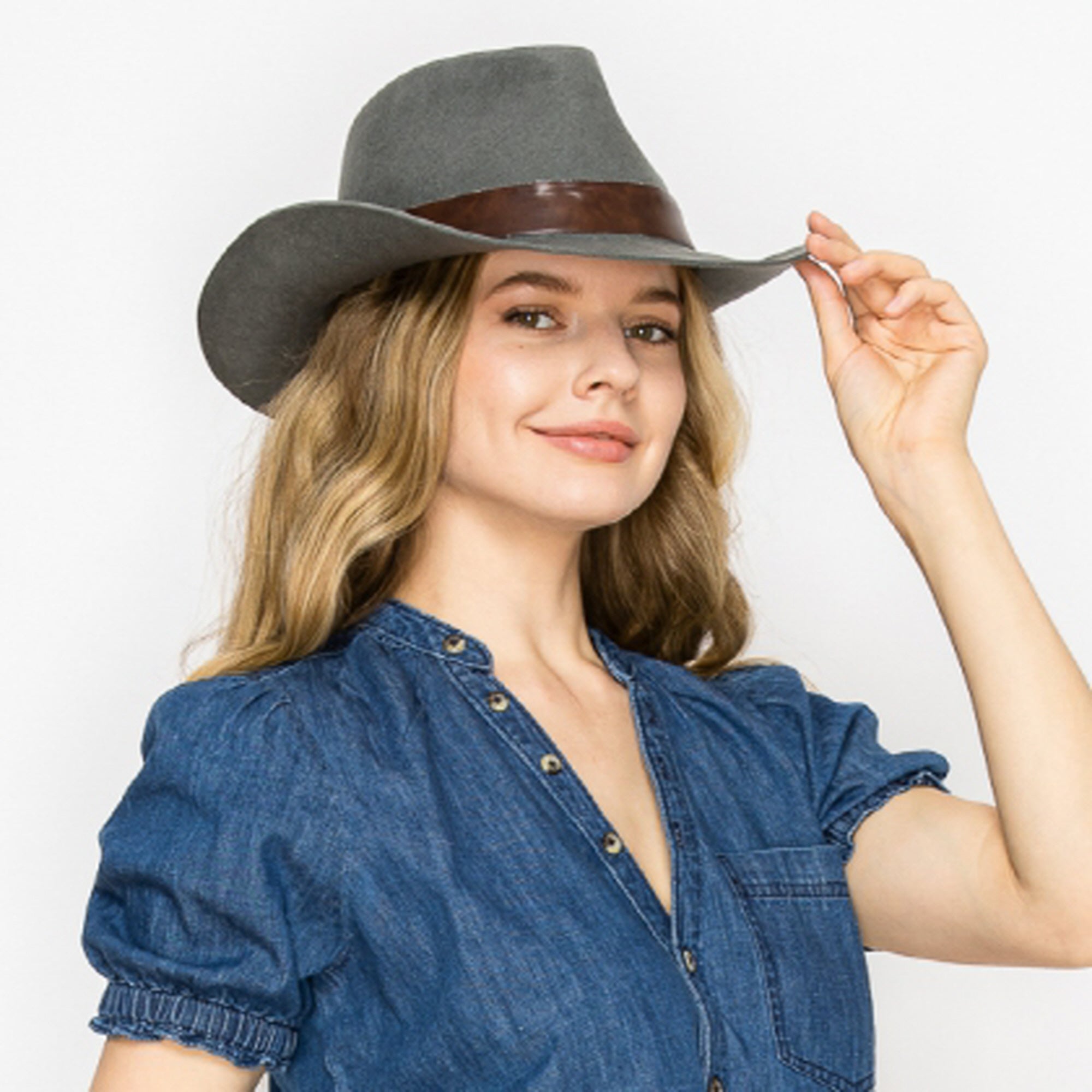 COWBOY WOOL HAT WIH LEATHER BELT