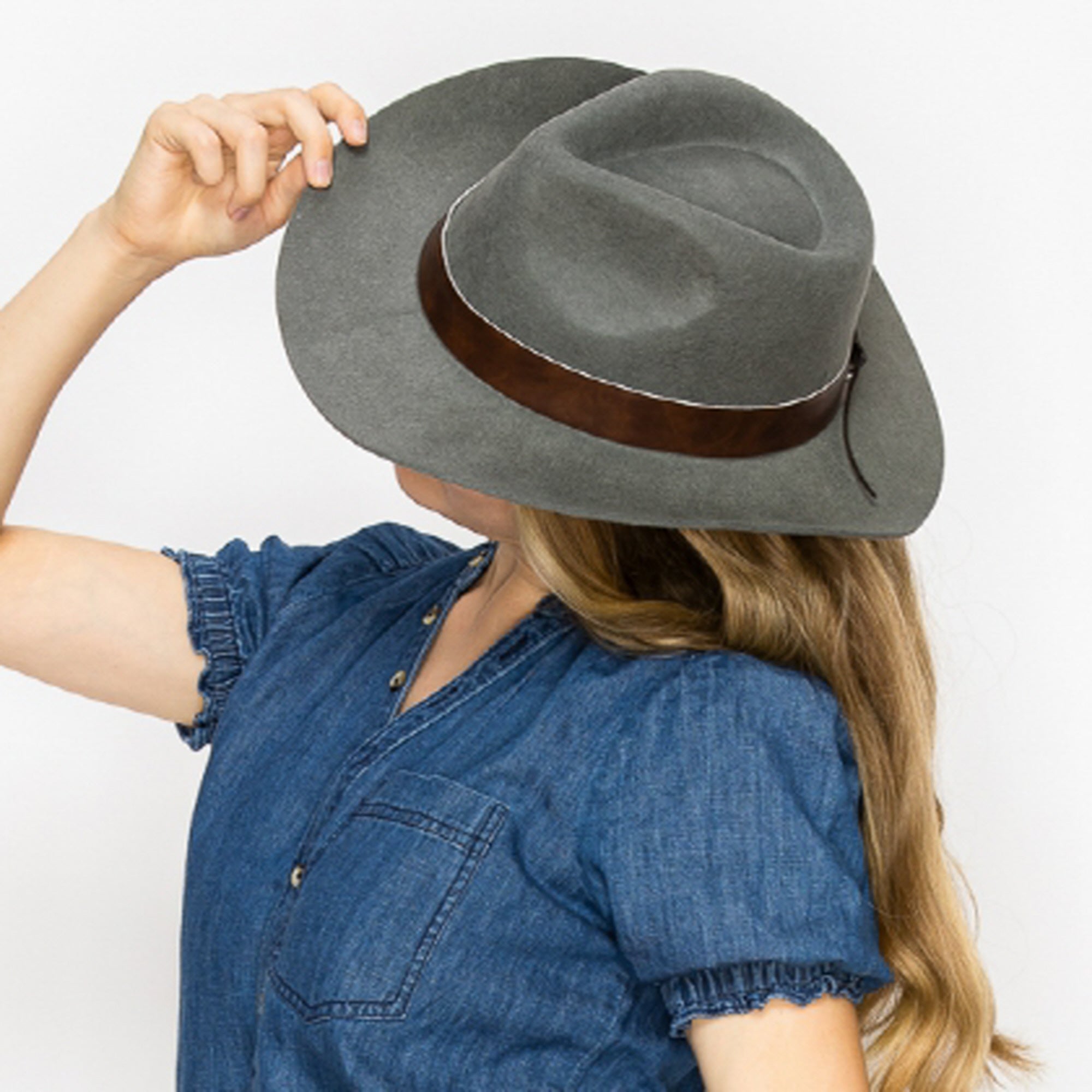 COWBOY WOOL HAT WIH LEATHER BELT