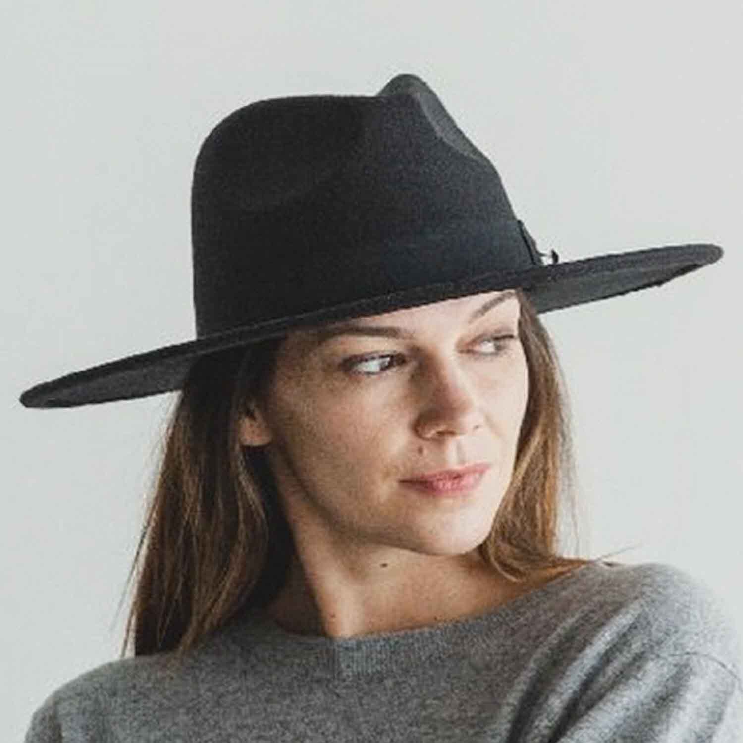 VEGAN FELT FEDORA W/ BOW