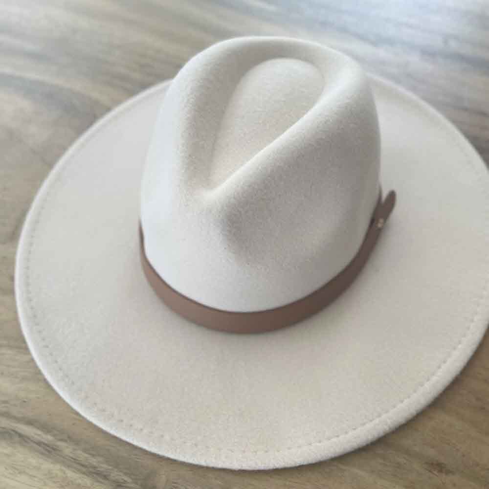 VEGAN FELT FEDORA W/ LEATHER BELT