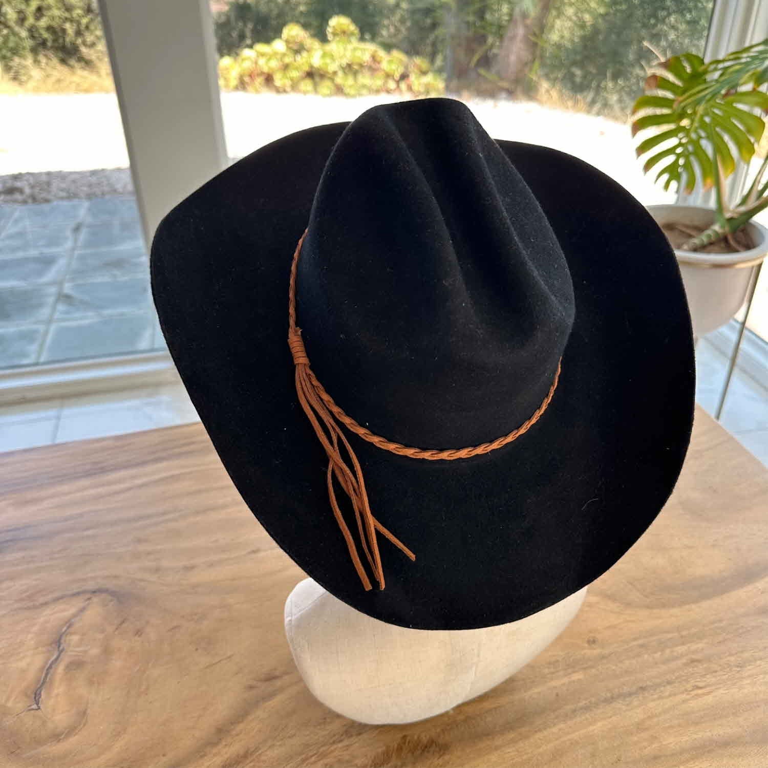 WOOL CATTLEMAN COWBOY WESTERN HAT W/ SUEDE BELT (Copy)