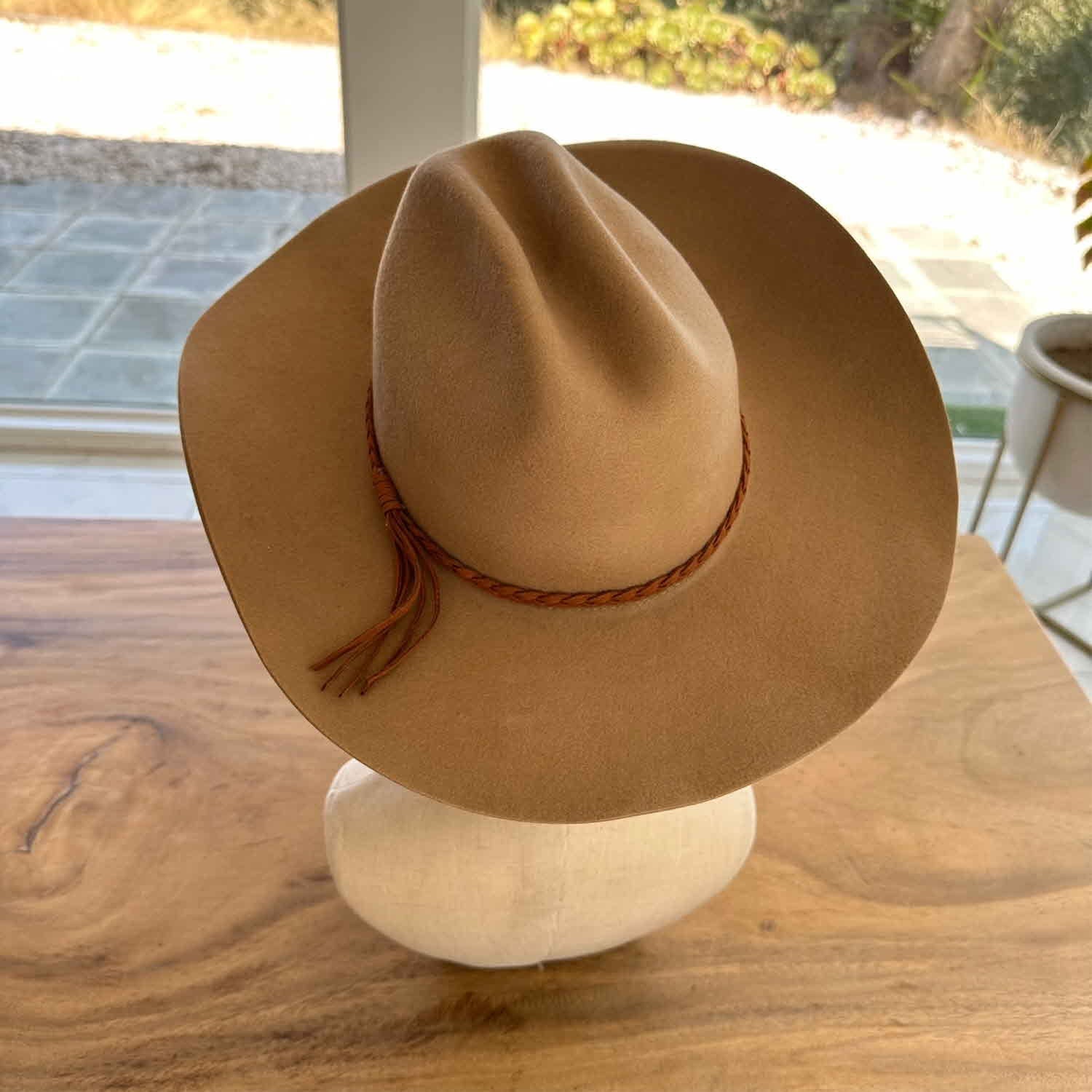 WOOL CATTLEMAN COWBOY WESTERN HAT W/ SUEDE BELT (Copy)