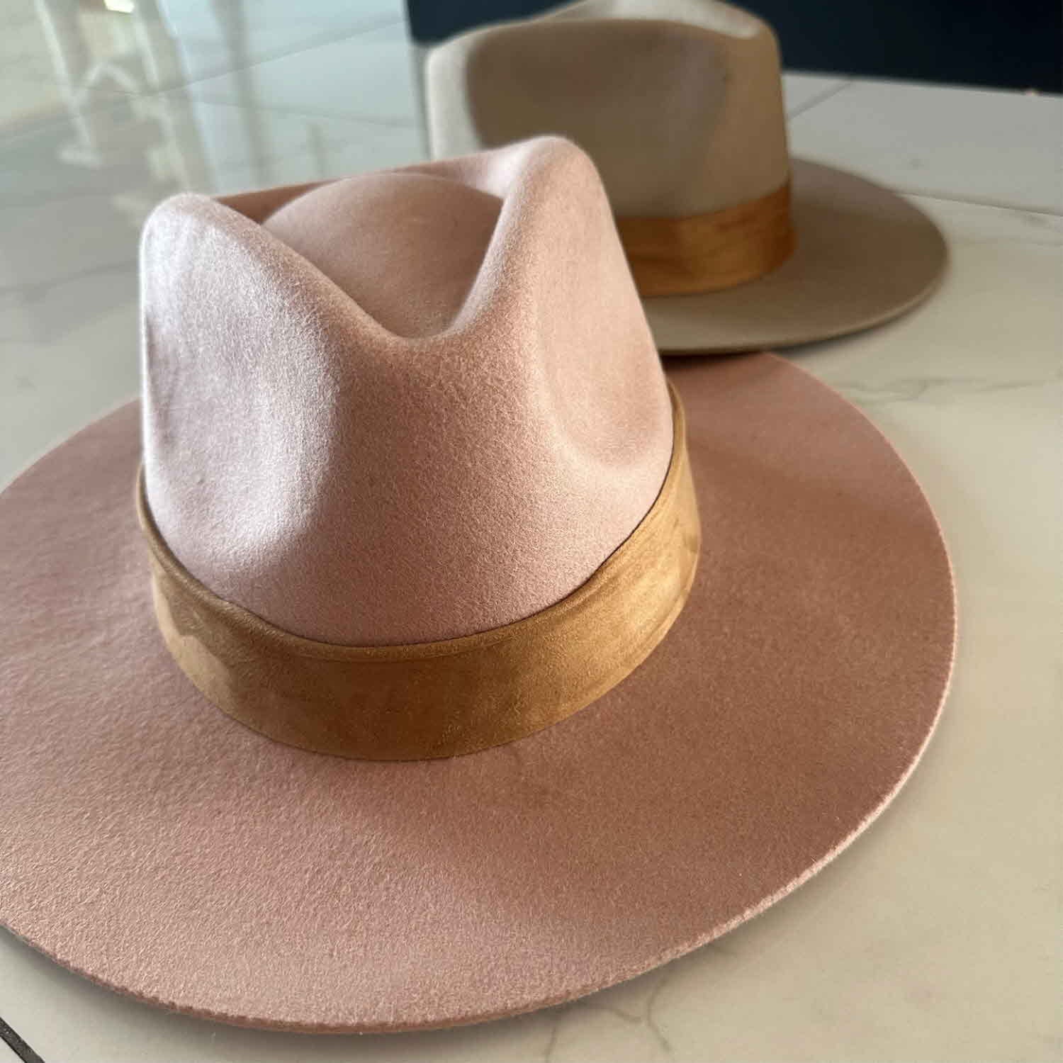 WOOL RANCHER HAT WITH VELVET BAND