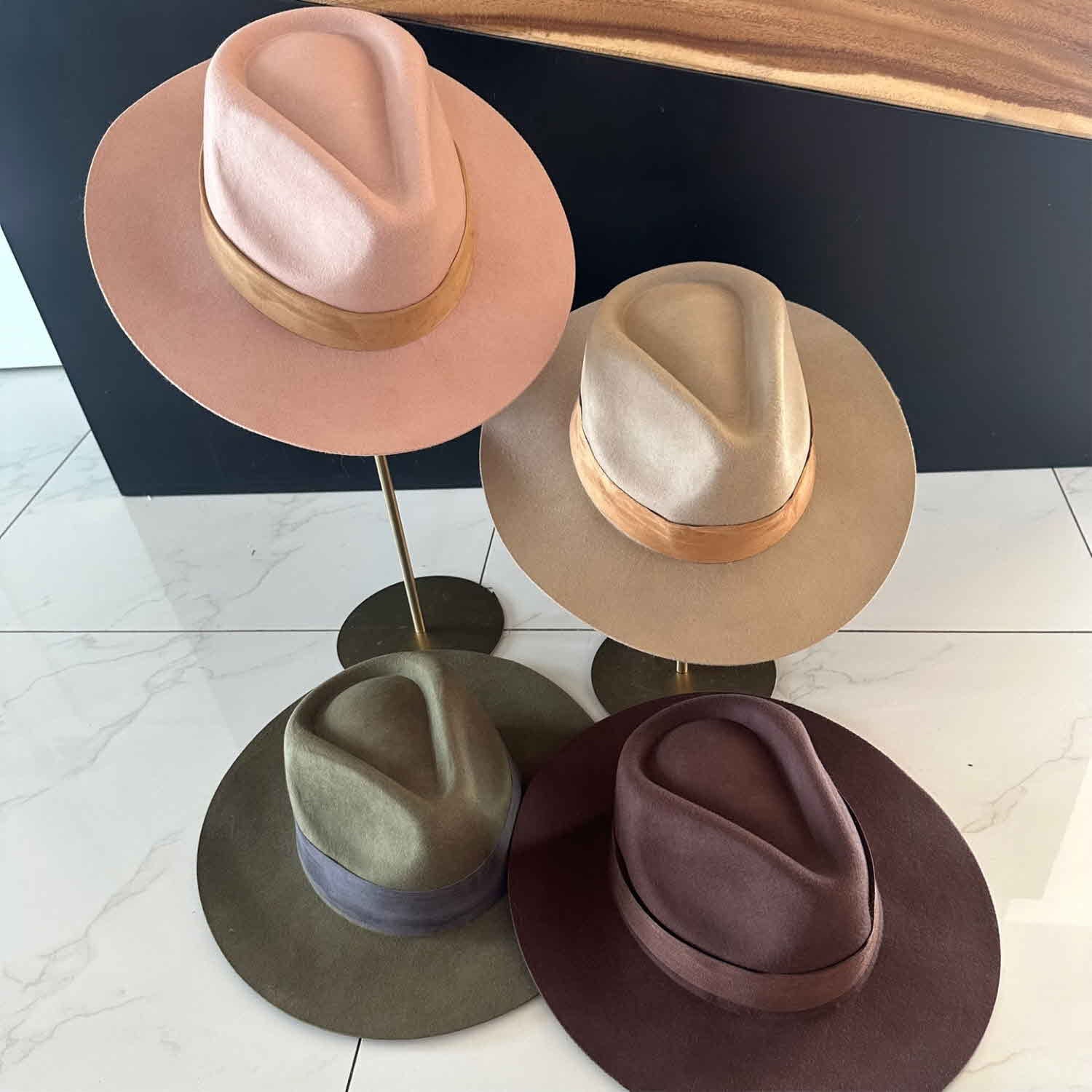 WOOL RANCHER HAT WITH VELVET BAND
