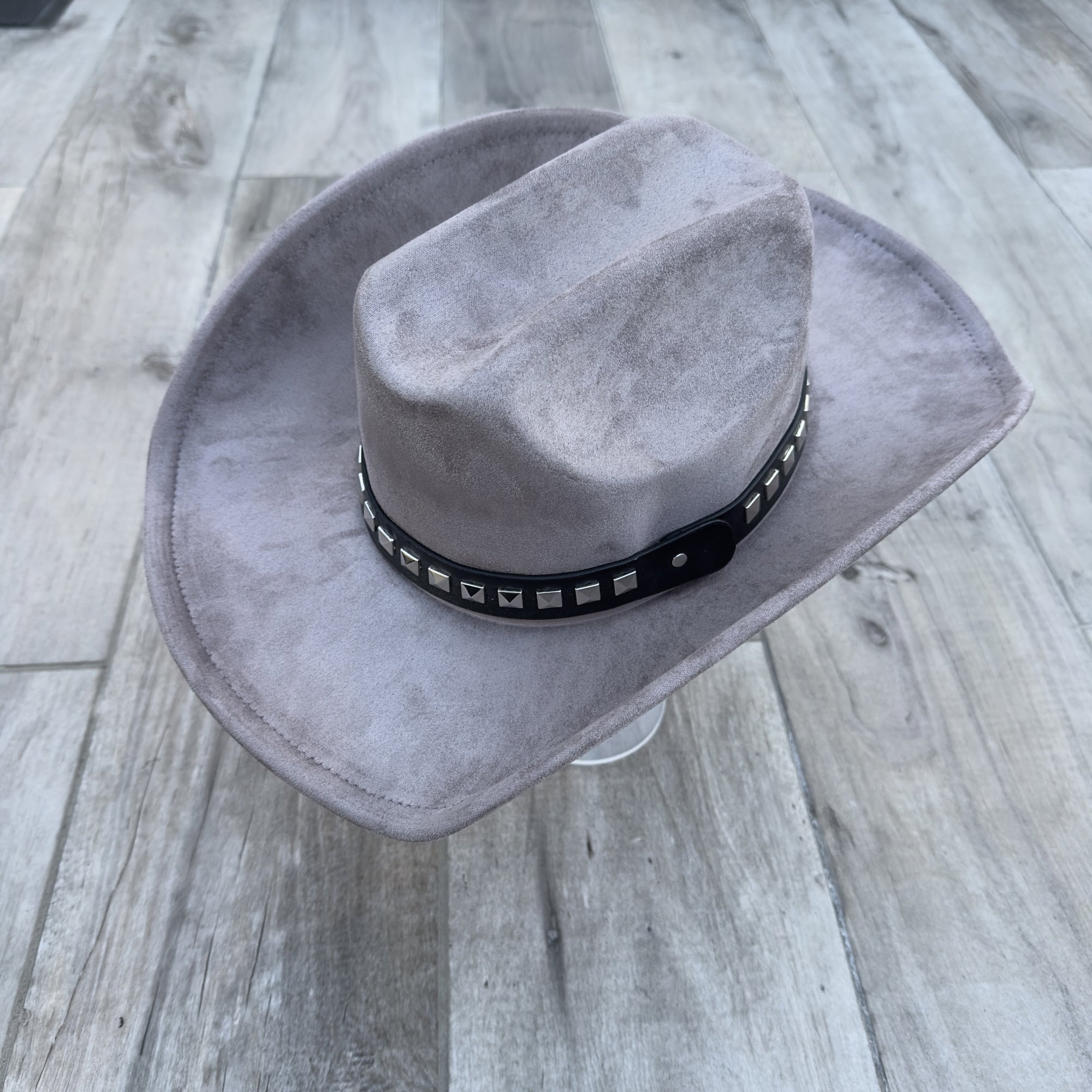 Vegan Suede Cattleman Cowboy Hat β Classic Western Style