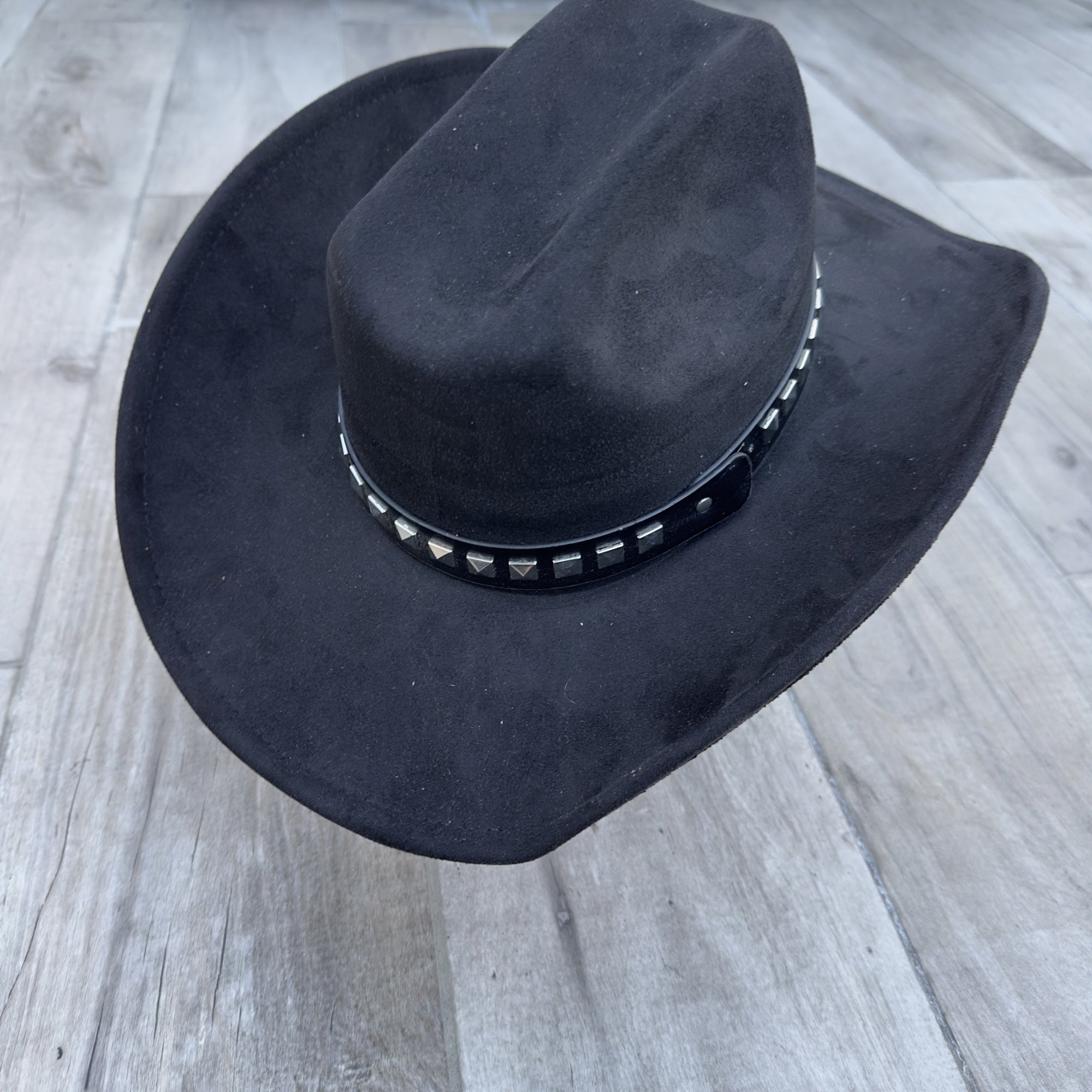 Vegan Suede Cattleman Cowboy Hat β Classic Western Style