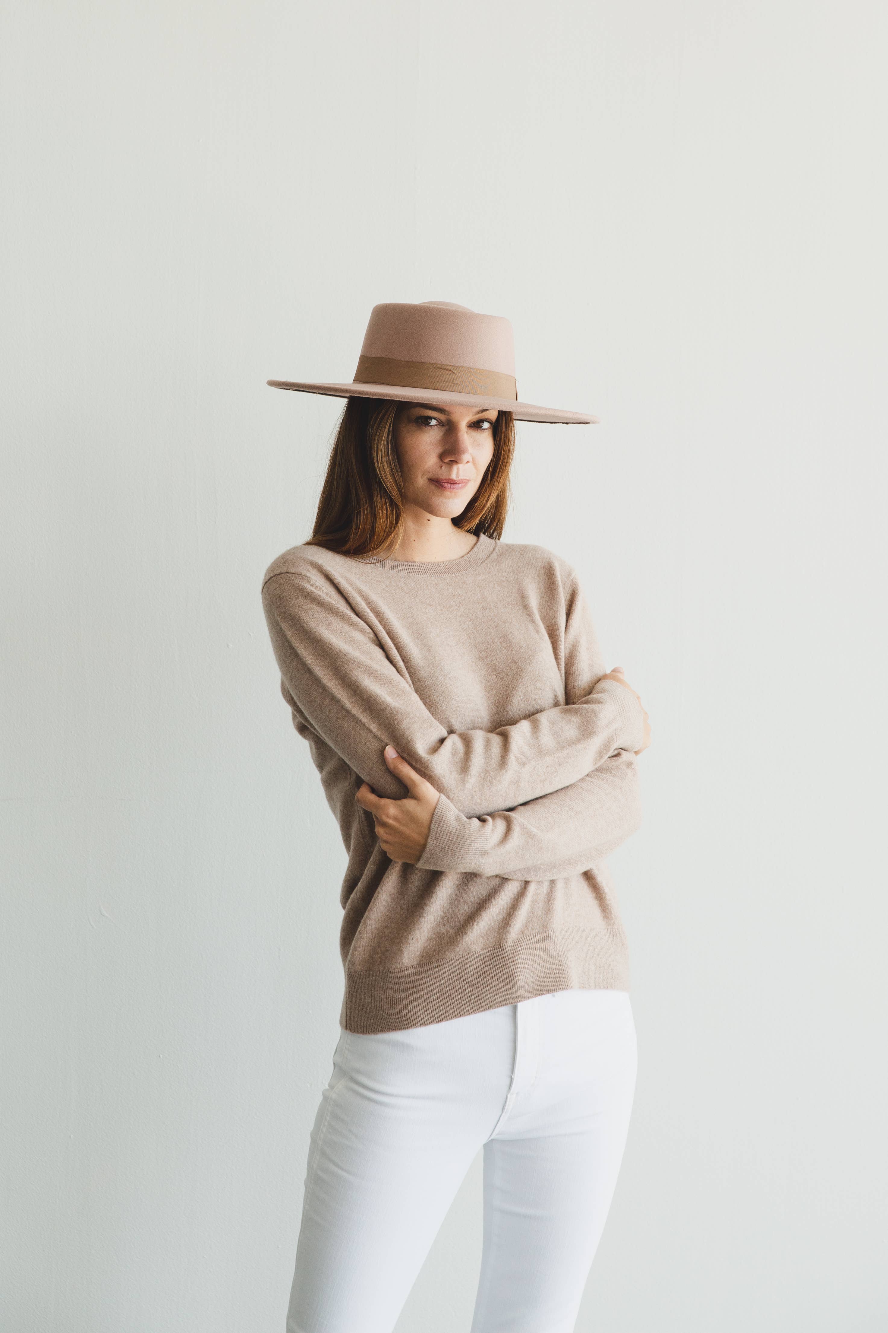 Structured Wide Brim Hat in Faux Felt