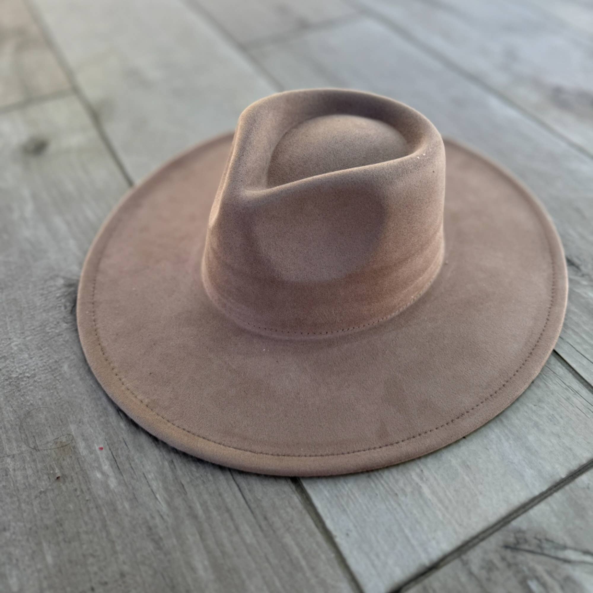Vegan Suede Wide Brim Rancher Hat – Structured Flat Brim