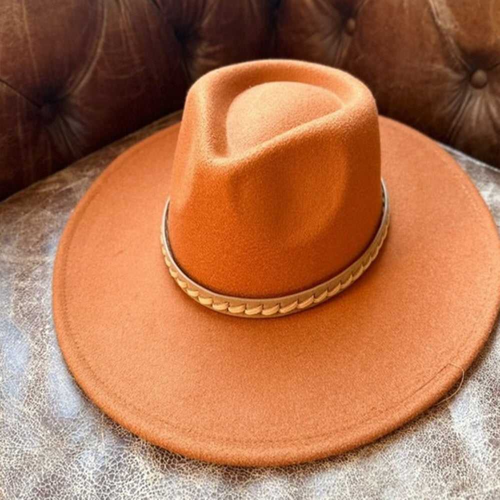 VEGAN FELT RANCHER HAT WITH BRAIDE LEATHER BELT