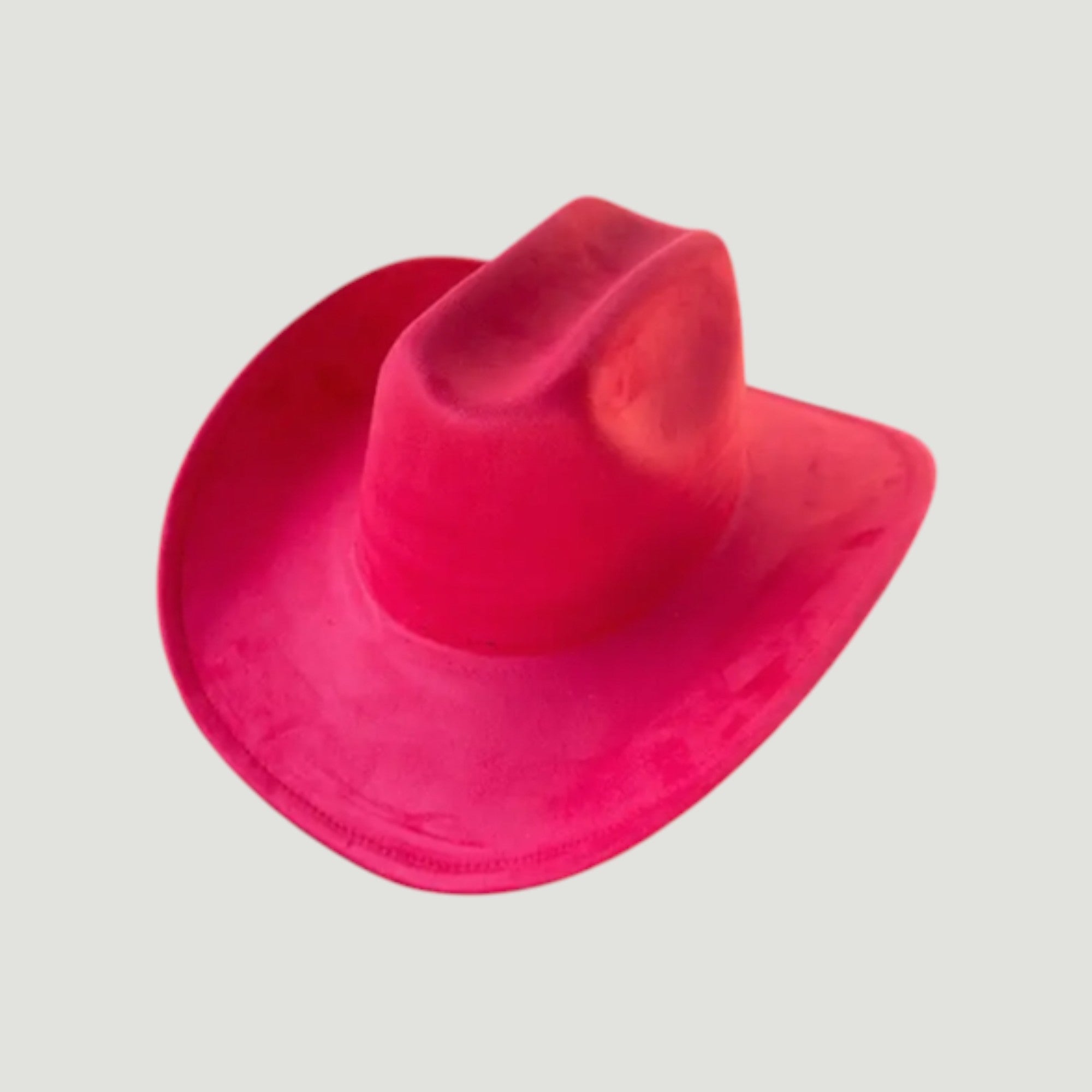 Structured vegan Suede cattleman cowboy hat with shapeable brim. Perfect for western, boho, and festival looks. Adjustable fit
