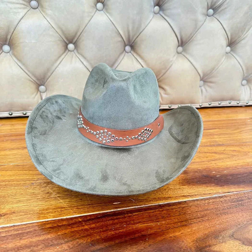 VEGAN SUEDE COWBOY HAT STUDDED LEATHER BELT