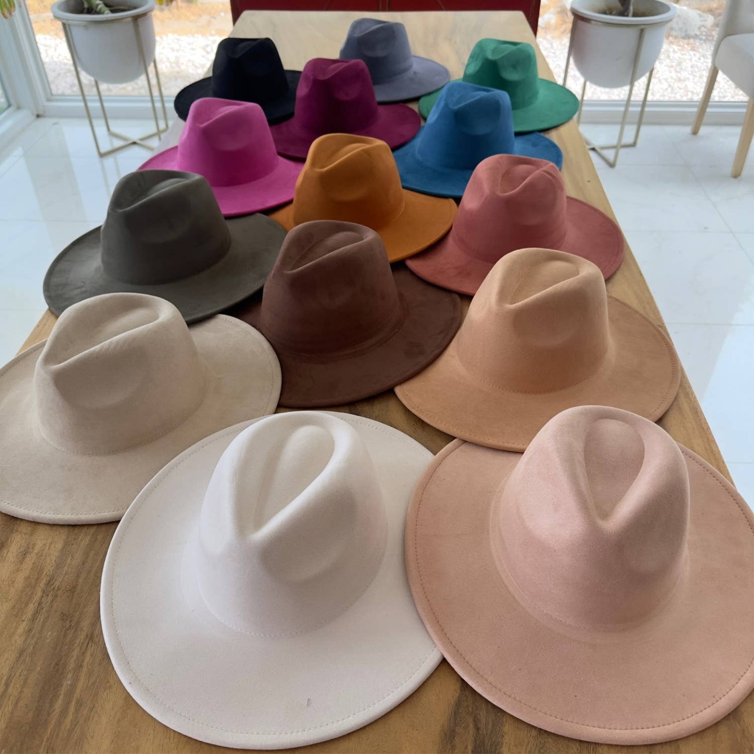 Classic Wide Brim Suede Premium Hat