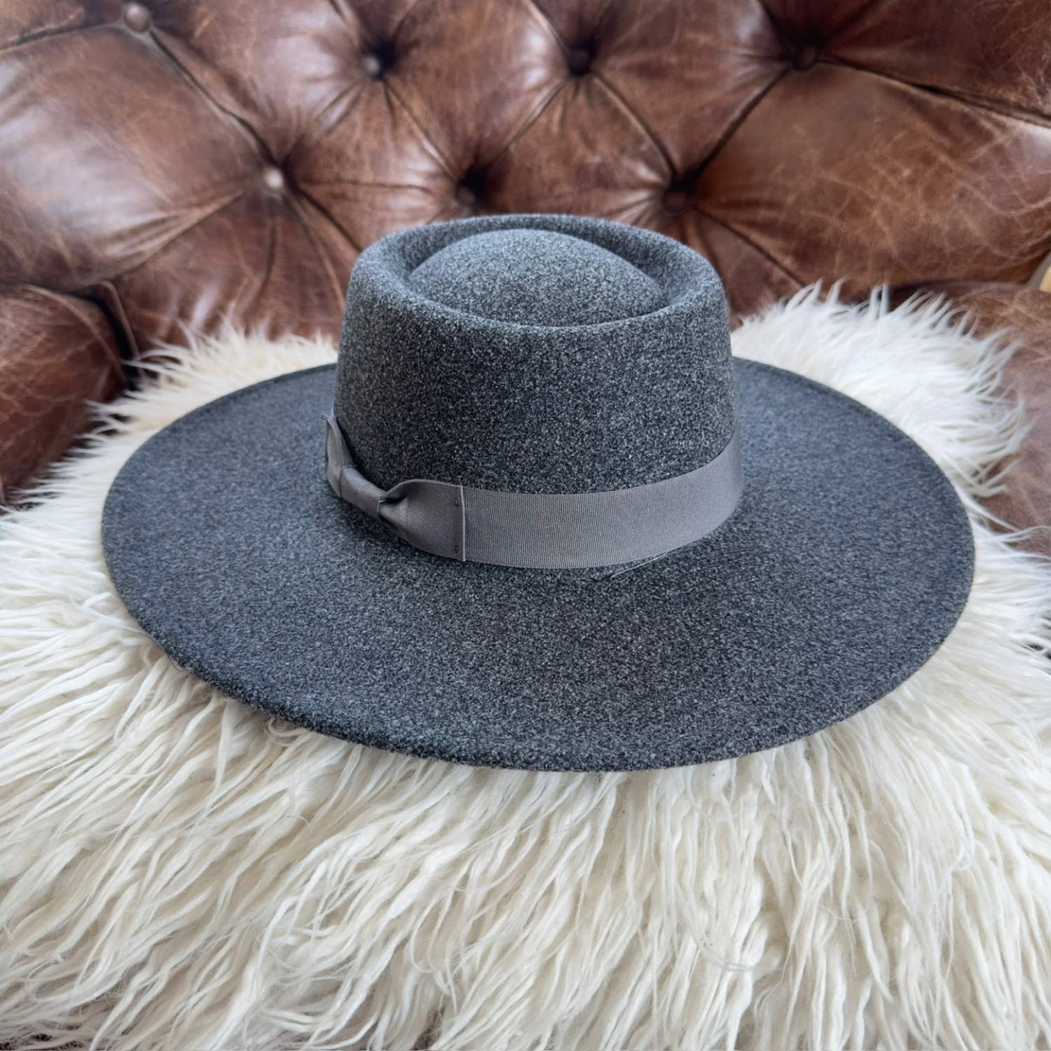 Structured Wide Brim Hat in Faux Felt