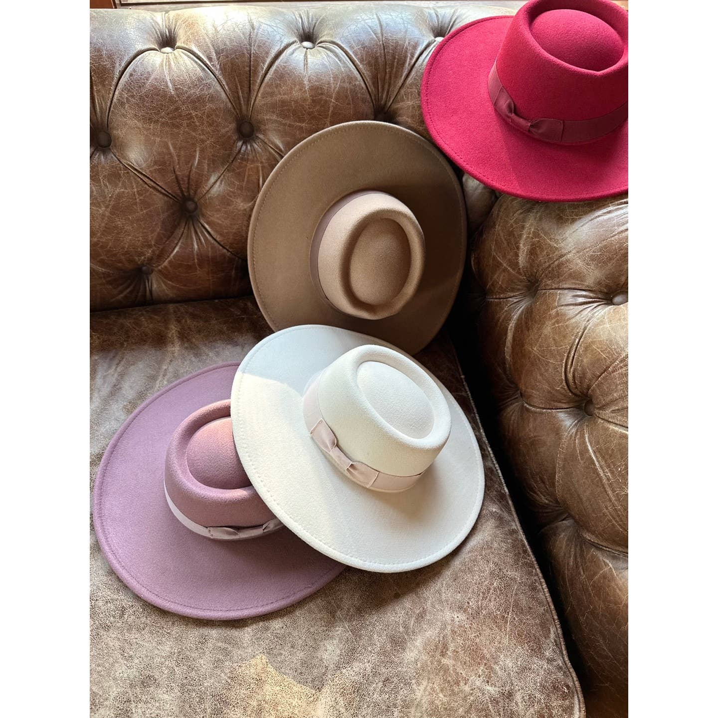 Structured Wide Brim Hat in Faux Felt