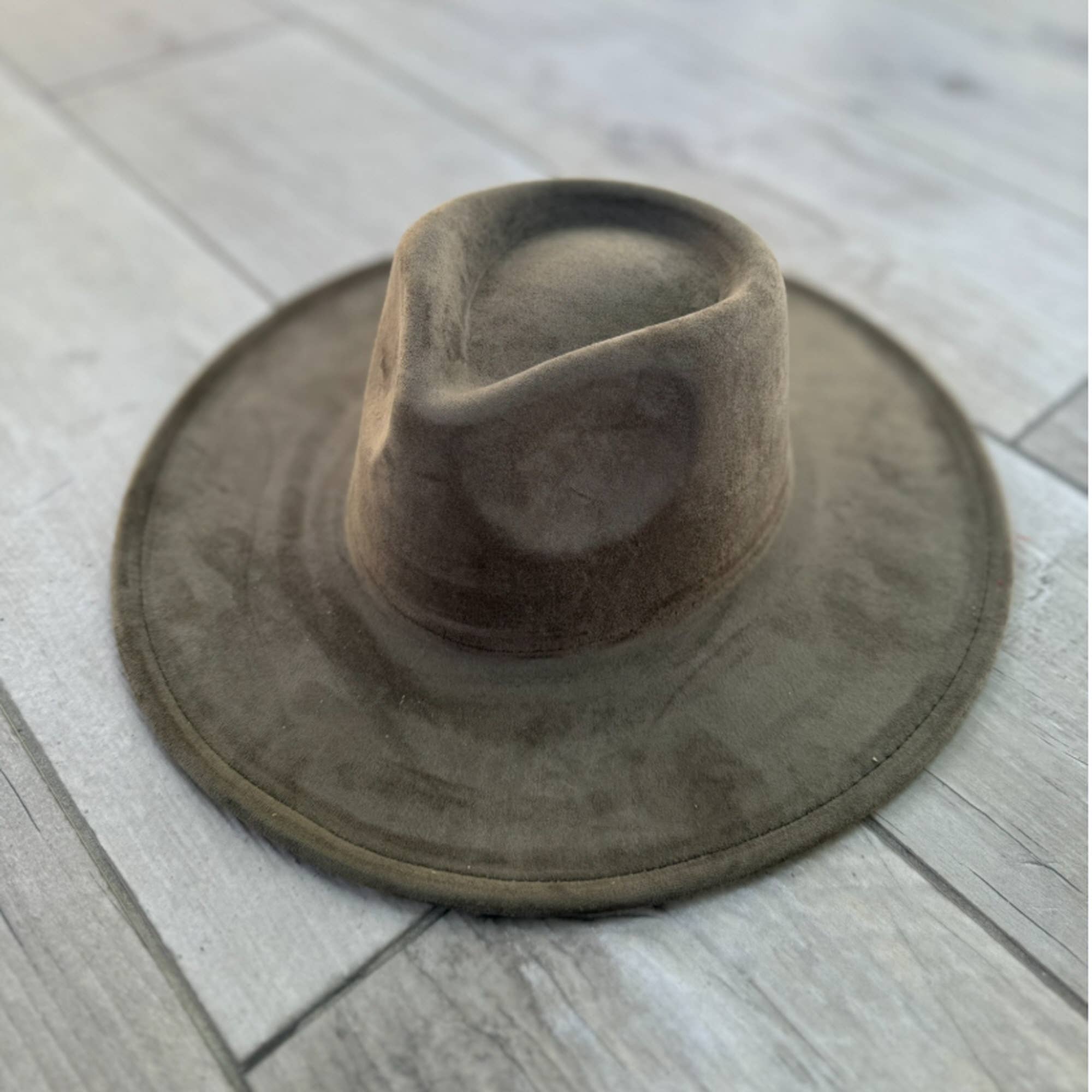 Vegan Suede Wide Brim Rancher Hat – Structured Flat Brim