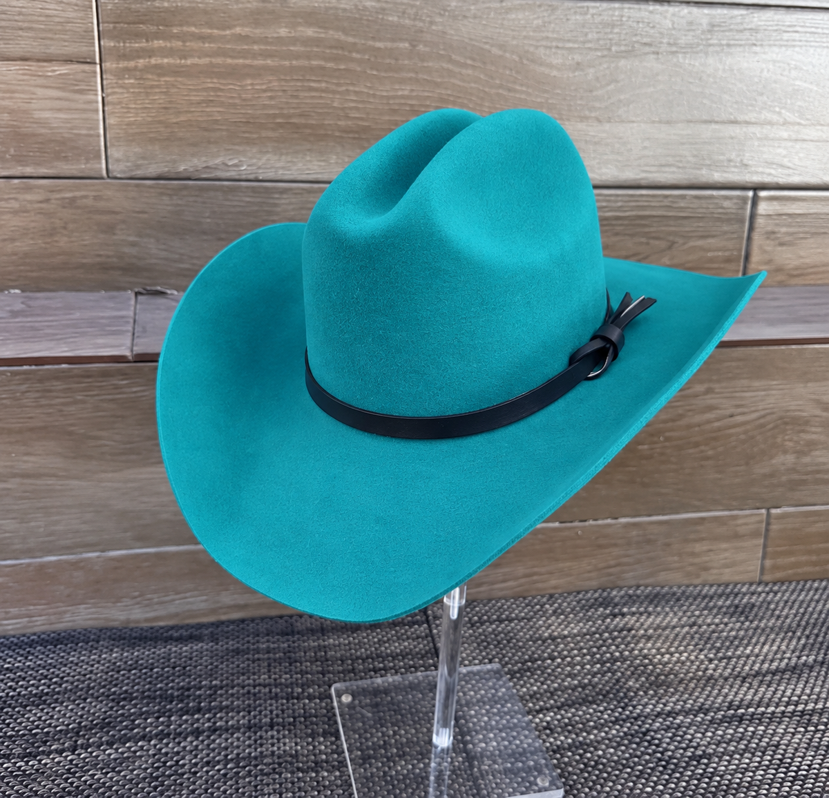 Australian Wool Wide Brim Cattleman Cowboy Hat with Leather Band