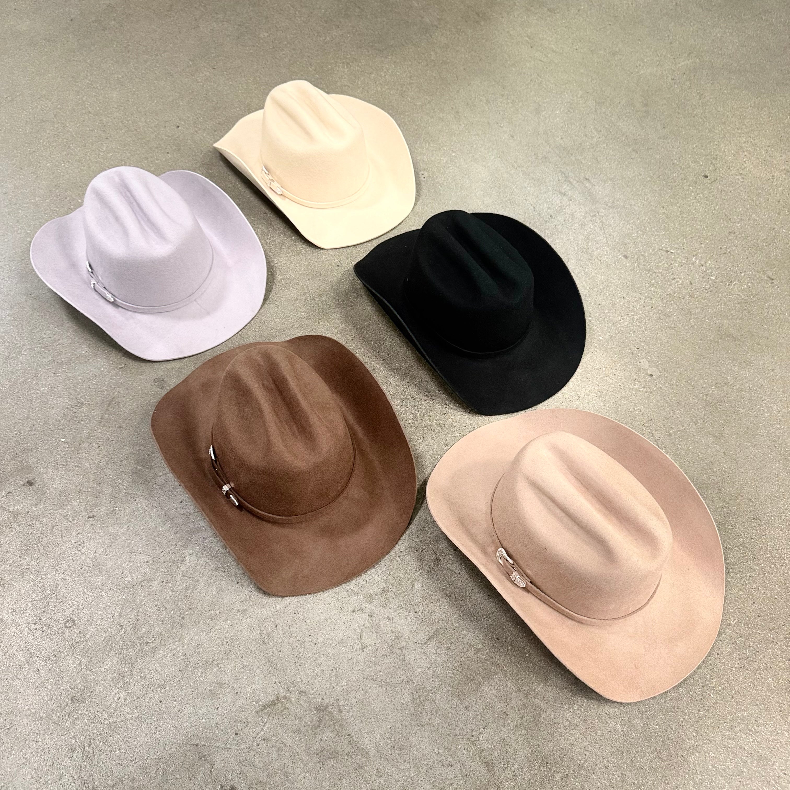 Wool Cattleman Hat – Silver Buckle Belt Western