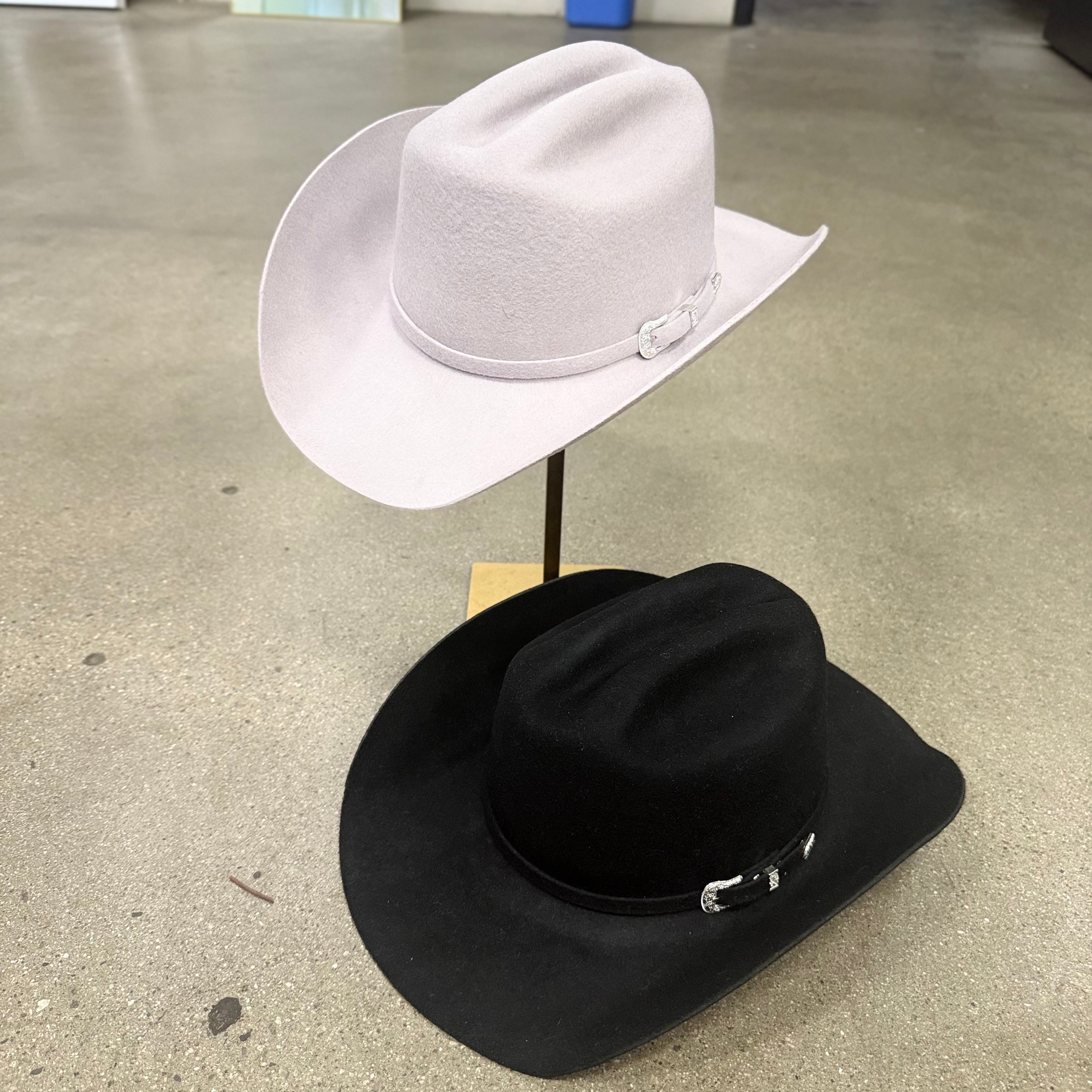Wool Cattleman Hat – Silver Buckle Belt Western