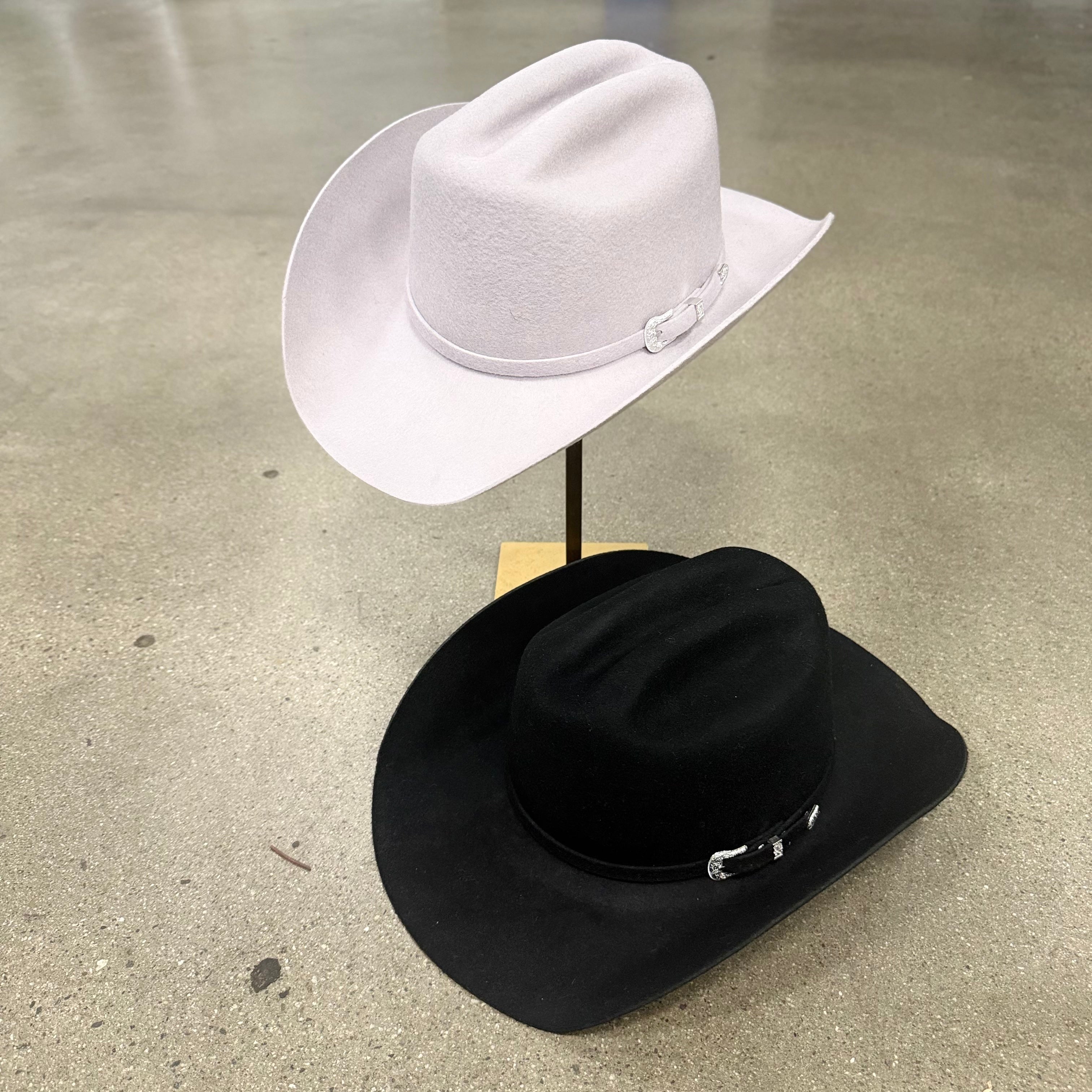 Wool Cattleman Hat – Silver Buckle Belt Western