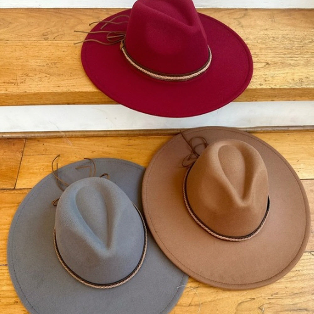 VEGAN FELT FEDORA W/ BRAID LEATHER  BELT