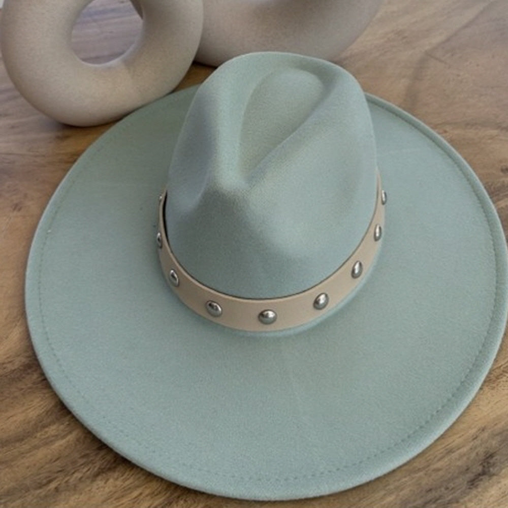 VEGAN FELT FEDORA W/STUDDED LEATHER BELT