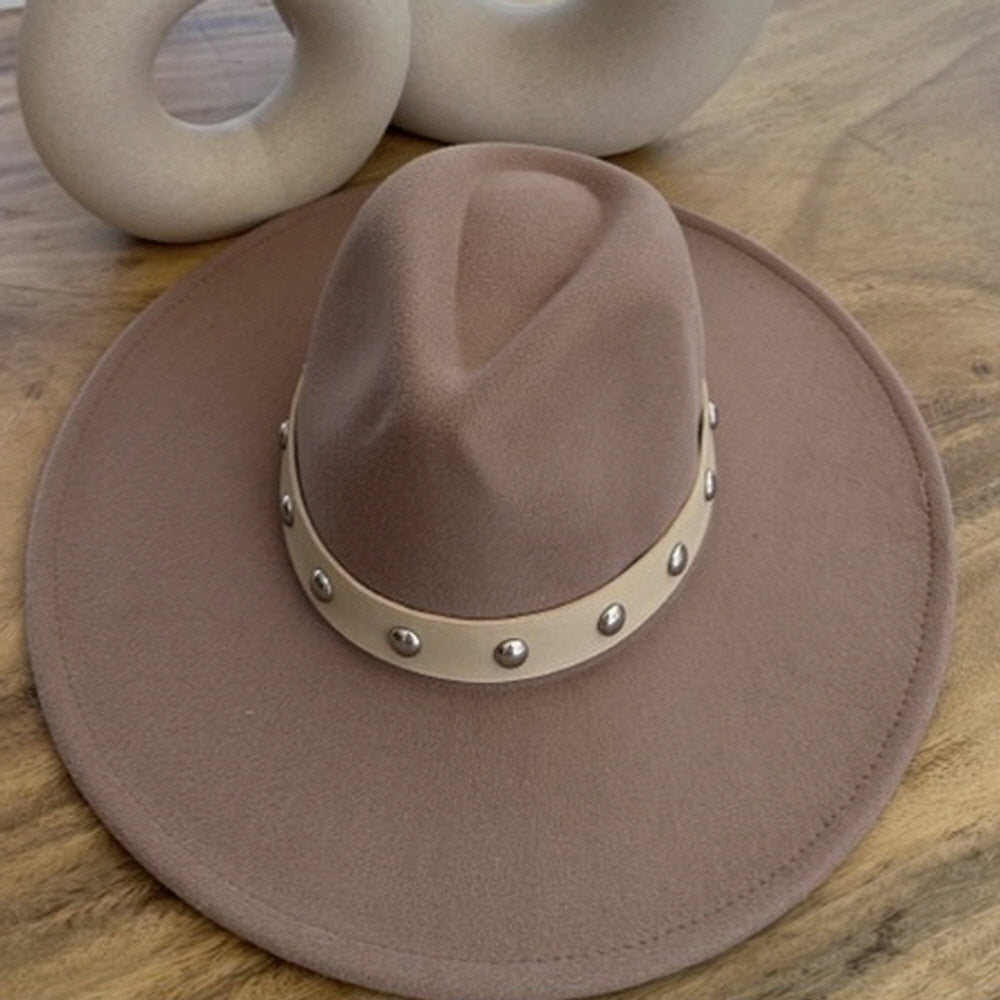 VEGAN FELT FEDORA W/STUDDED LEATHER BELT