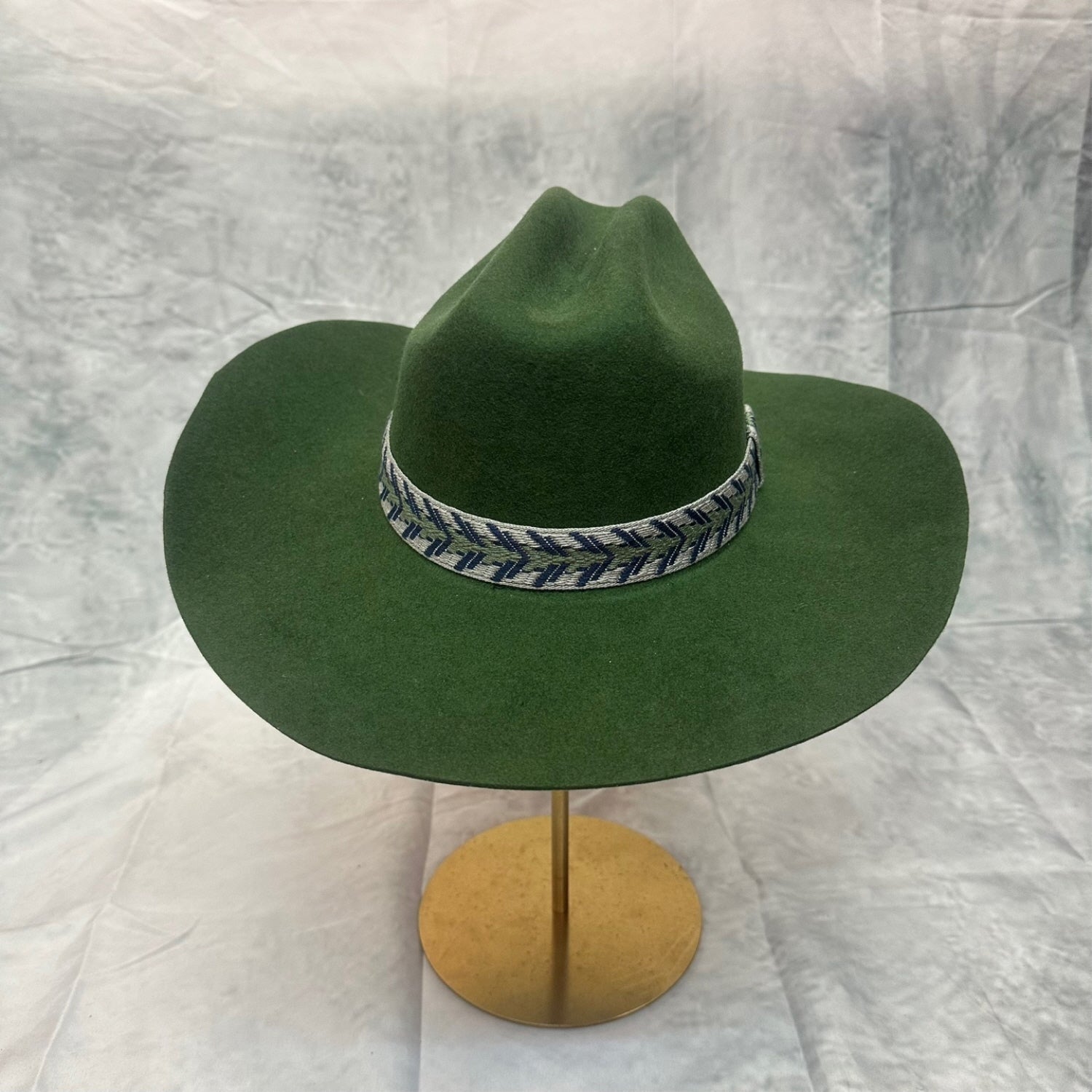 AUSTRIAN WOOLVINTAGE  CATTLEMAN  HAT WITH JAQUARD TAPE