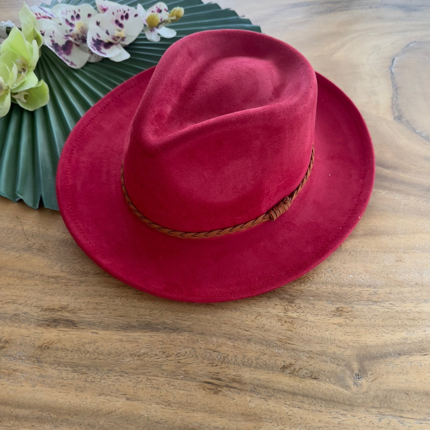 SHORT BRIM SUEDE RANCHER HAT  W/ BRAIDE SUEDE BEELT