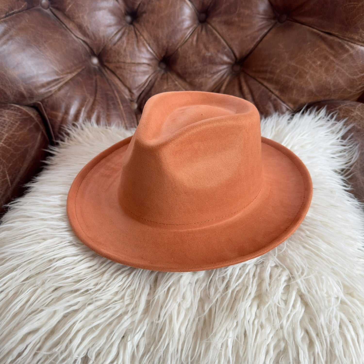 SHORT BRIM SUEDE RANCHER HAT