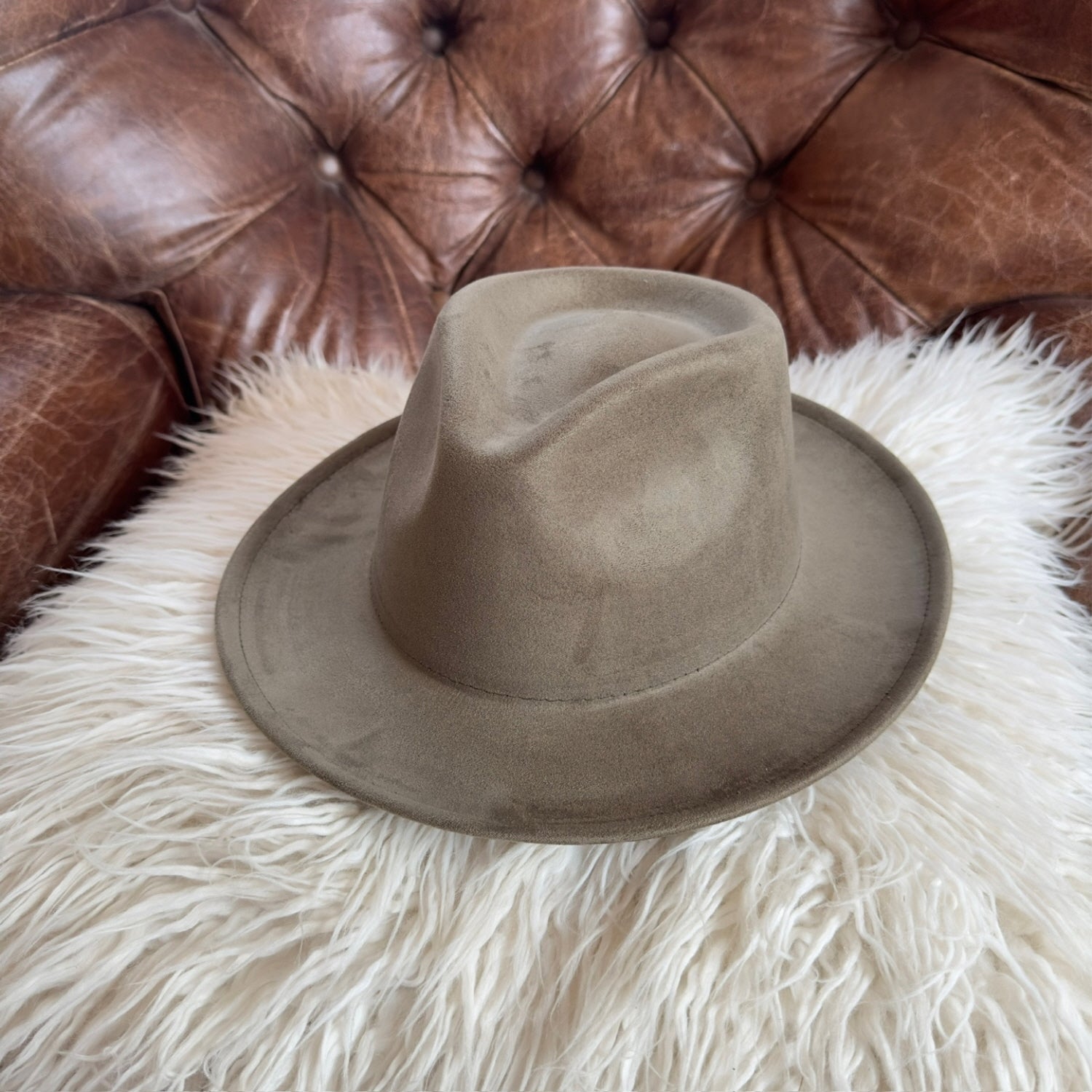 SHORT BRIM SUEDE RANCHER HAT