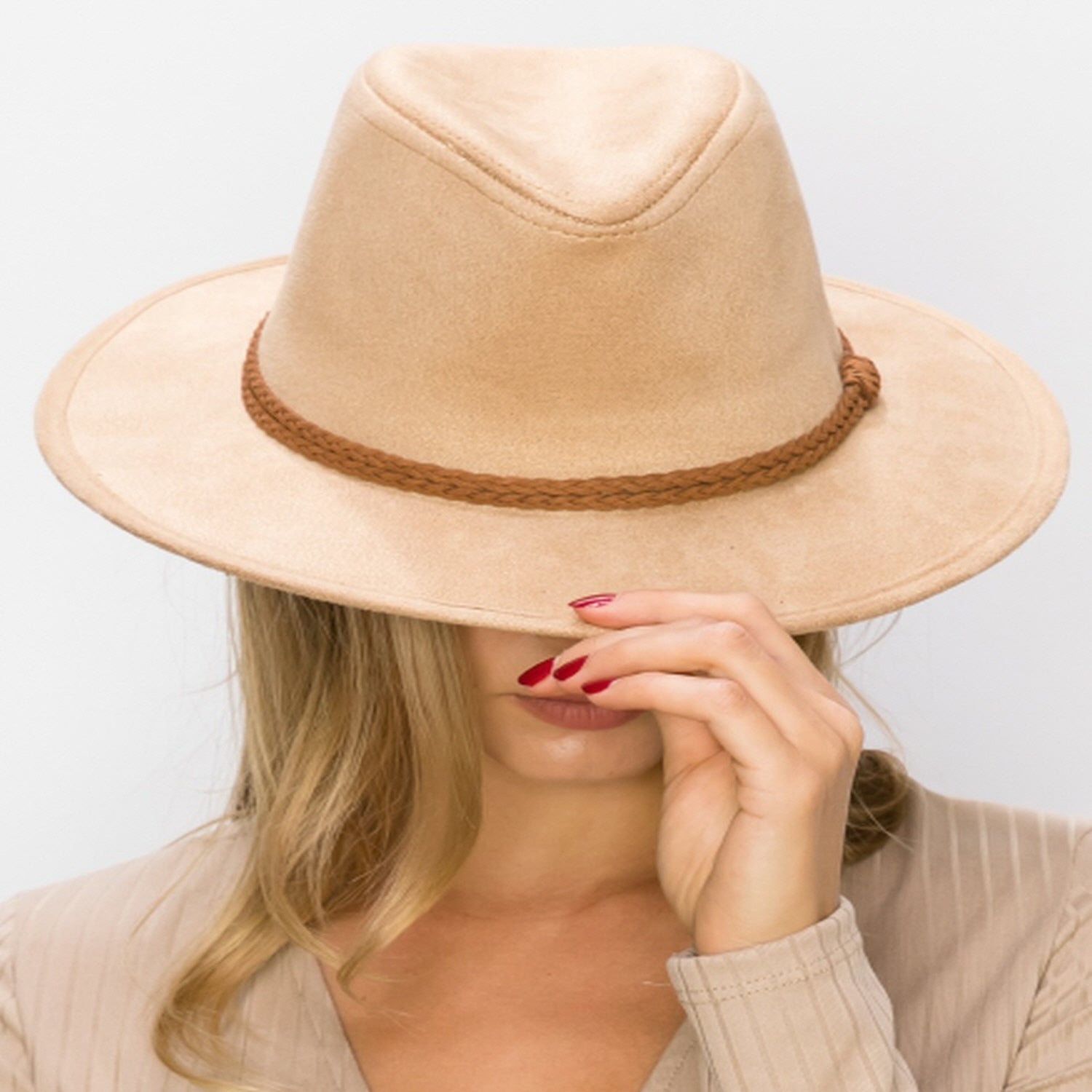 SHORT BRIM SUEDE RANCHER HAT  W/ BRAIDE SUEDE BEELT