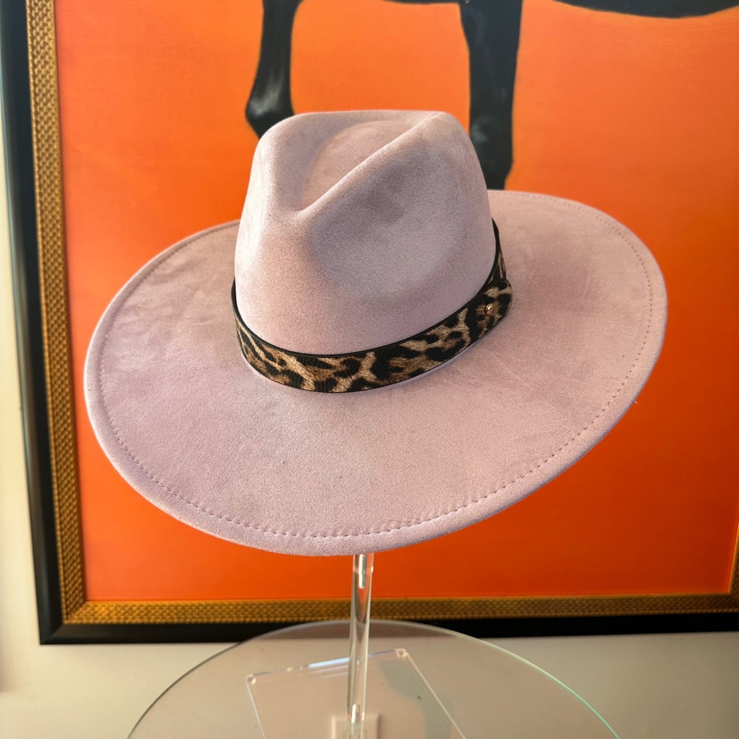 WIDE BRIM VEGAN SUEDE HAT WIDE LEOPARD LEATHER BELT