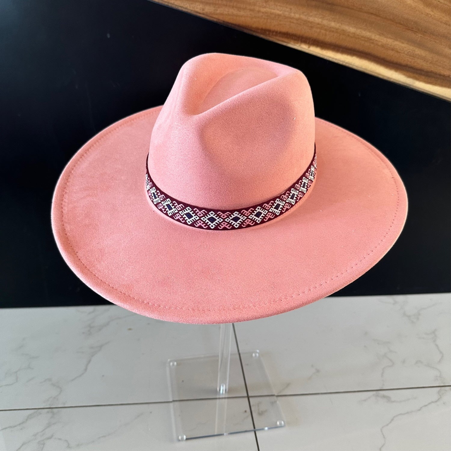 WIDE BRIM VEGAN SUEDE HAT JAQUARD TAPE