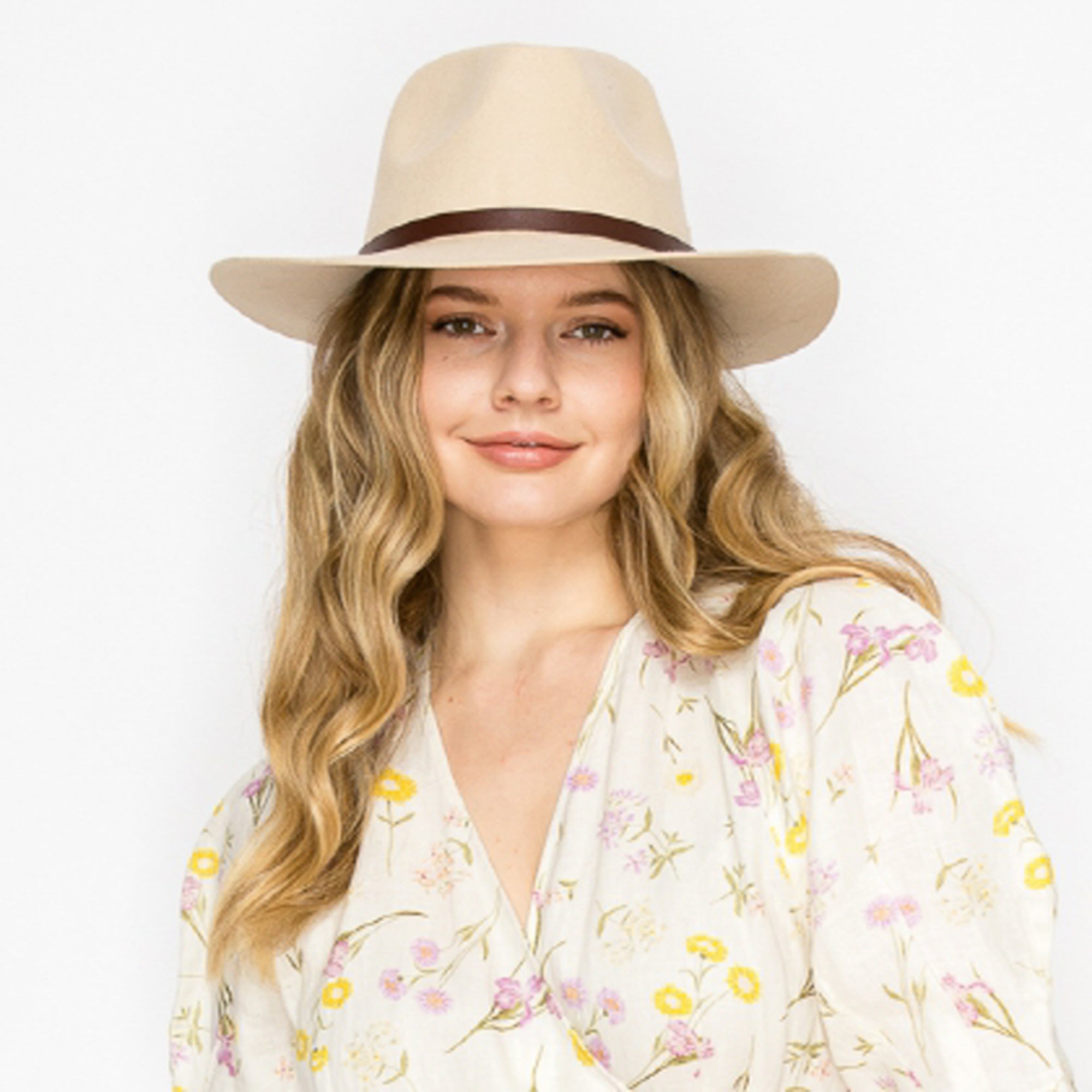 WOOL RANCHER HAT WITH LEAHERBELT-IVORY