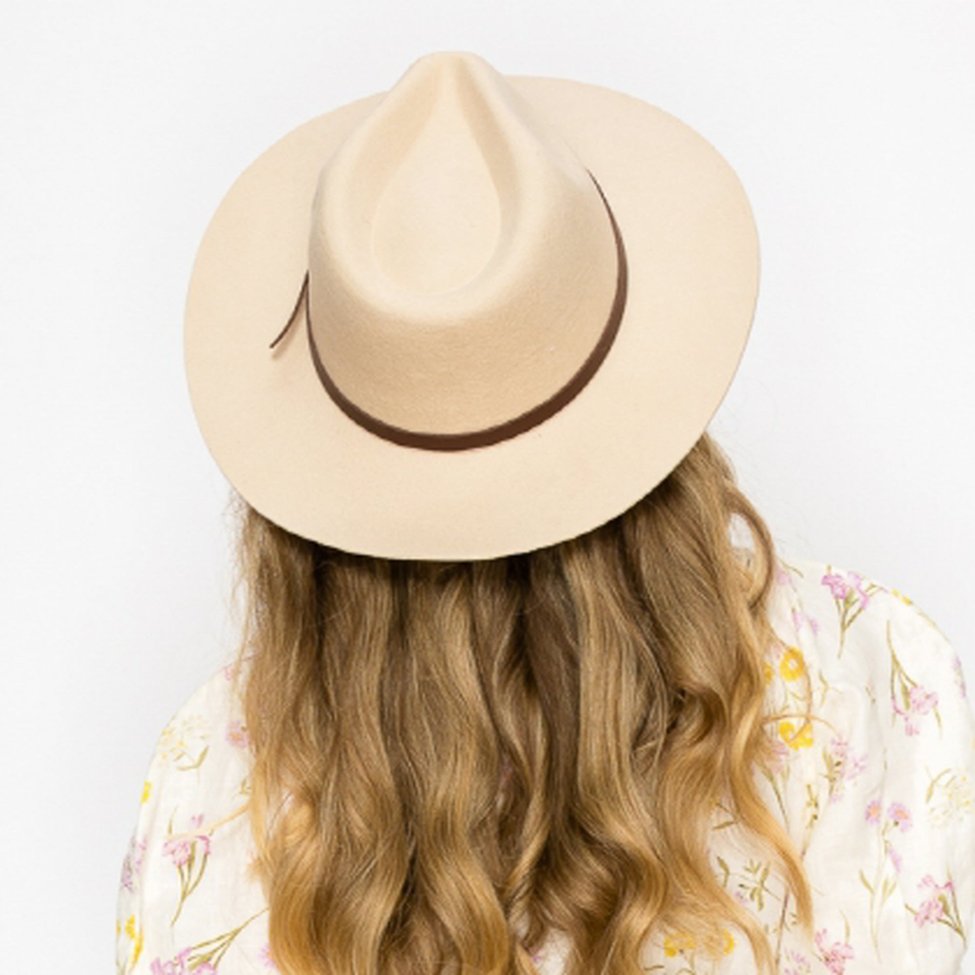 WOOL RANCHER HAT WITH LEAHERBELT-IVORY