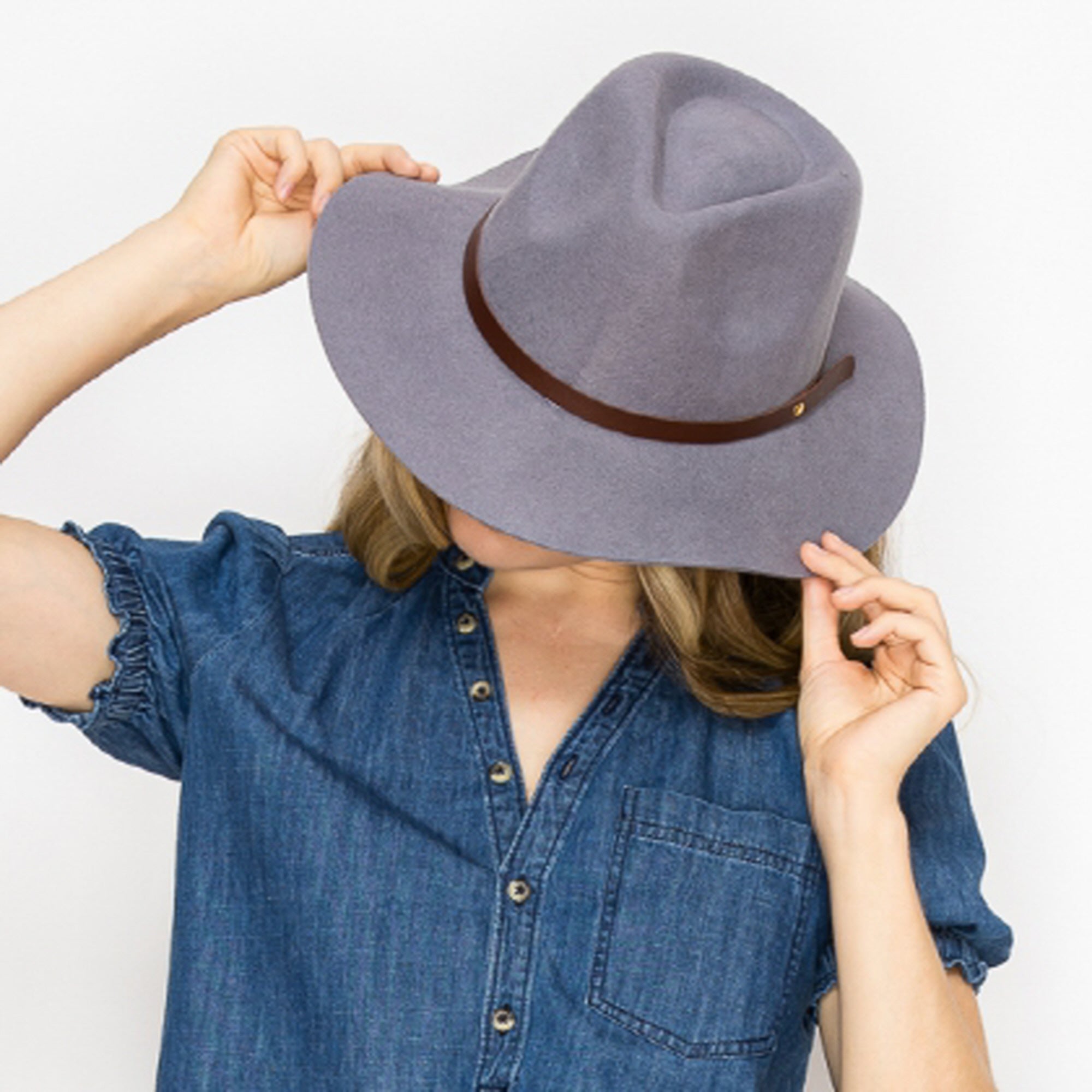 WOOL RANCHER HAT WITH LEATHER BELT-GREY