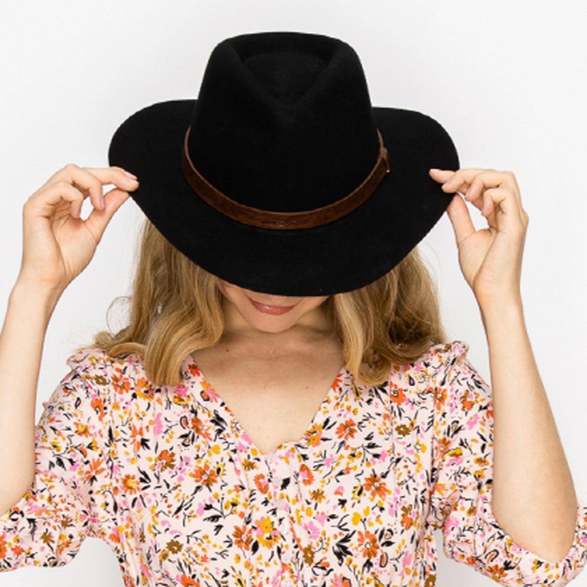 CLASSIC WOOL COWBOY HAT WITH JACQUARD LEATHER BELT-BLACK