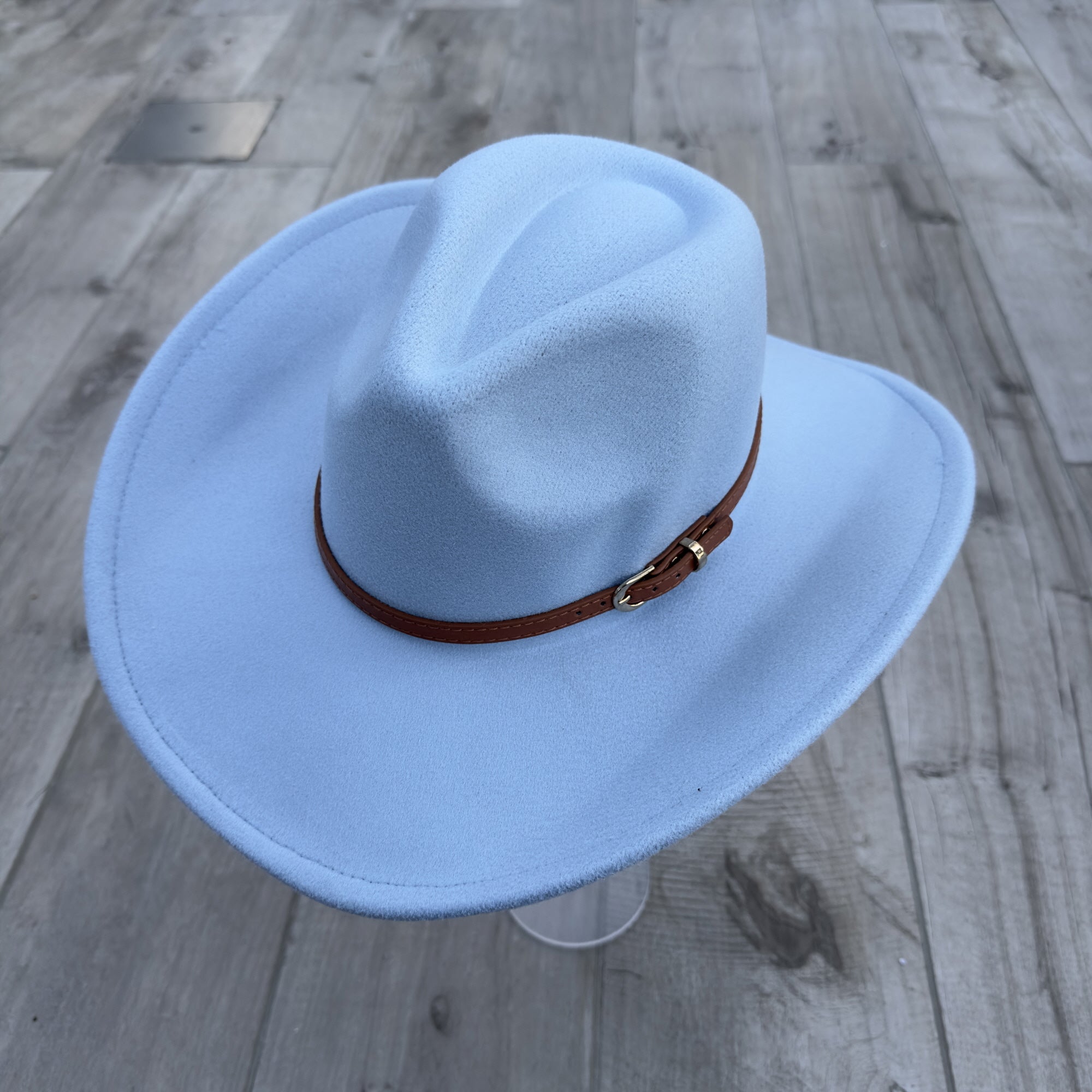 🤎 Vegan Cowboy Hat – Western Charm with Belt Detail